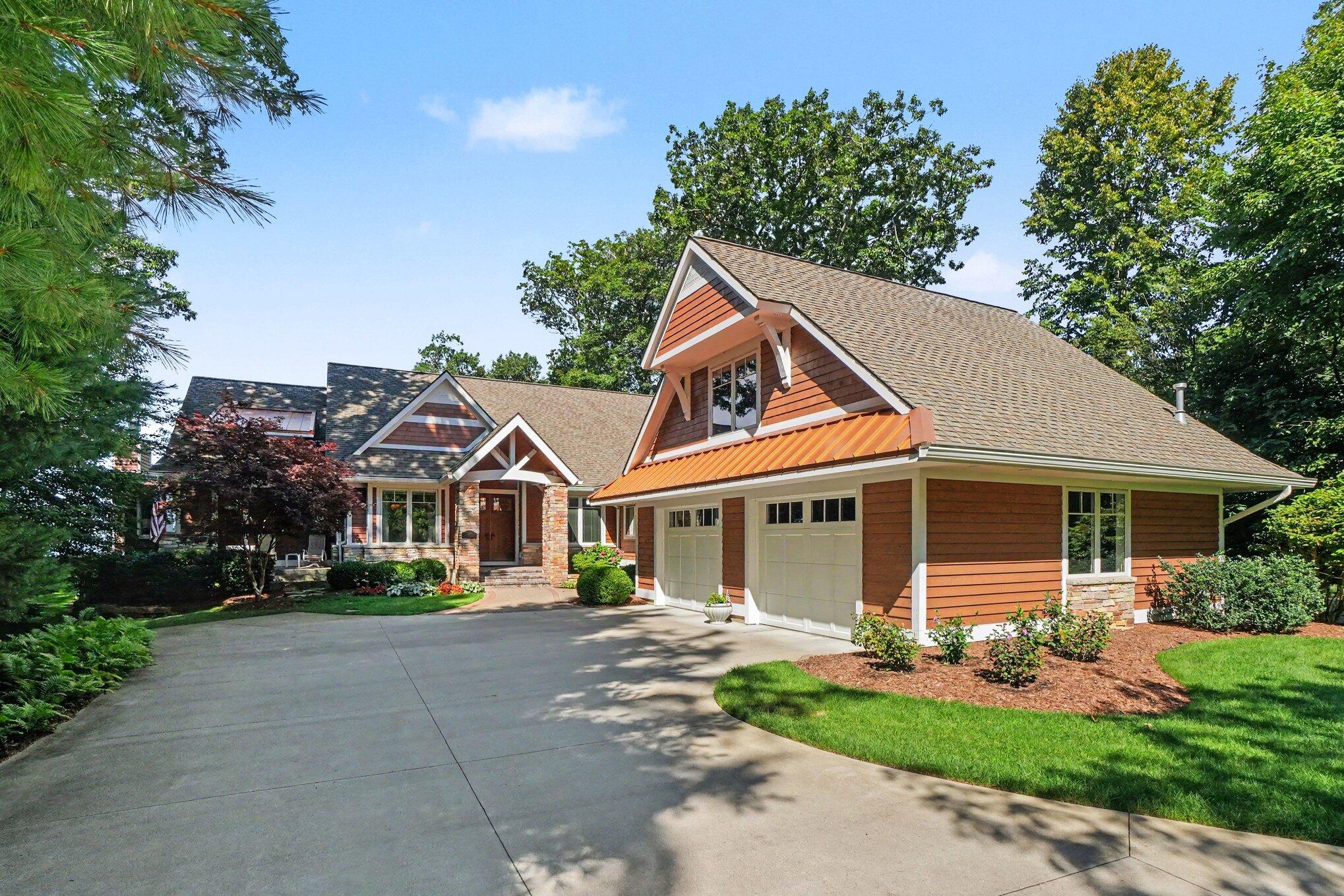 6935 Blue Water Lane
