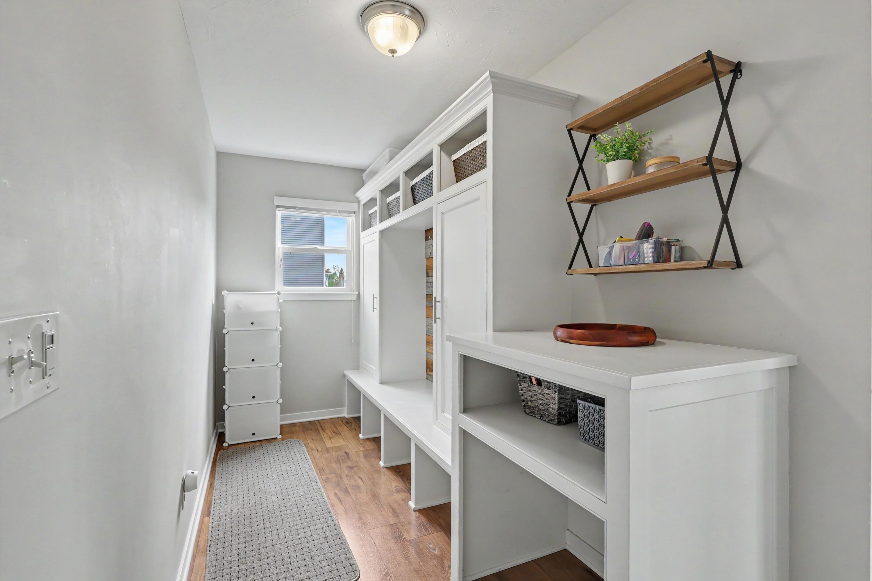 3358 Camrose Drive