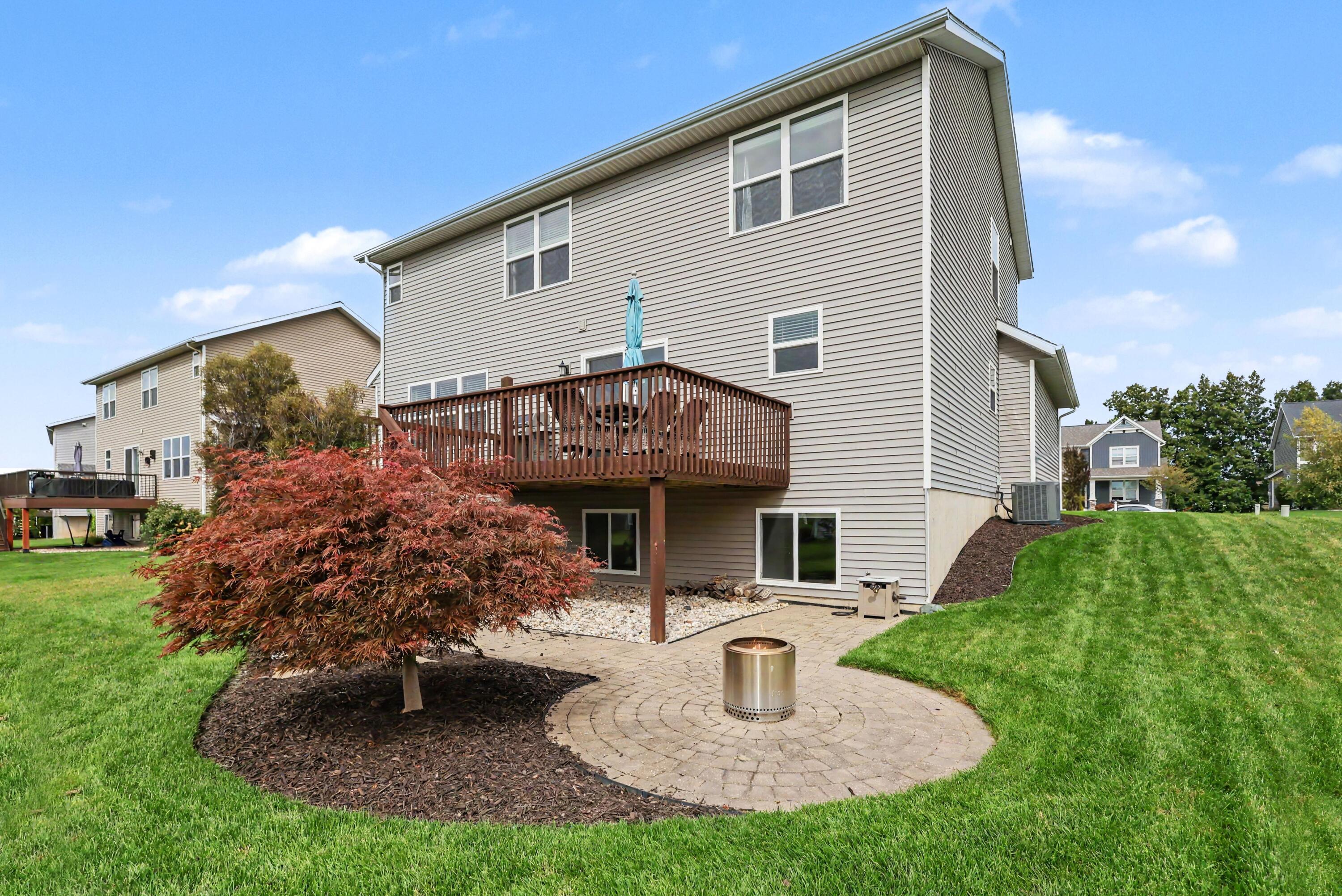 3358 Camrose Drive