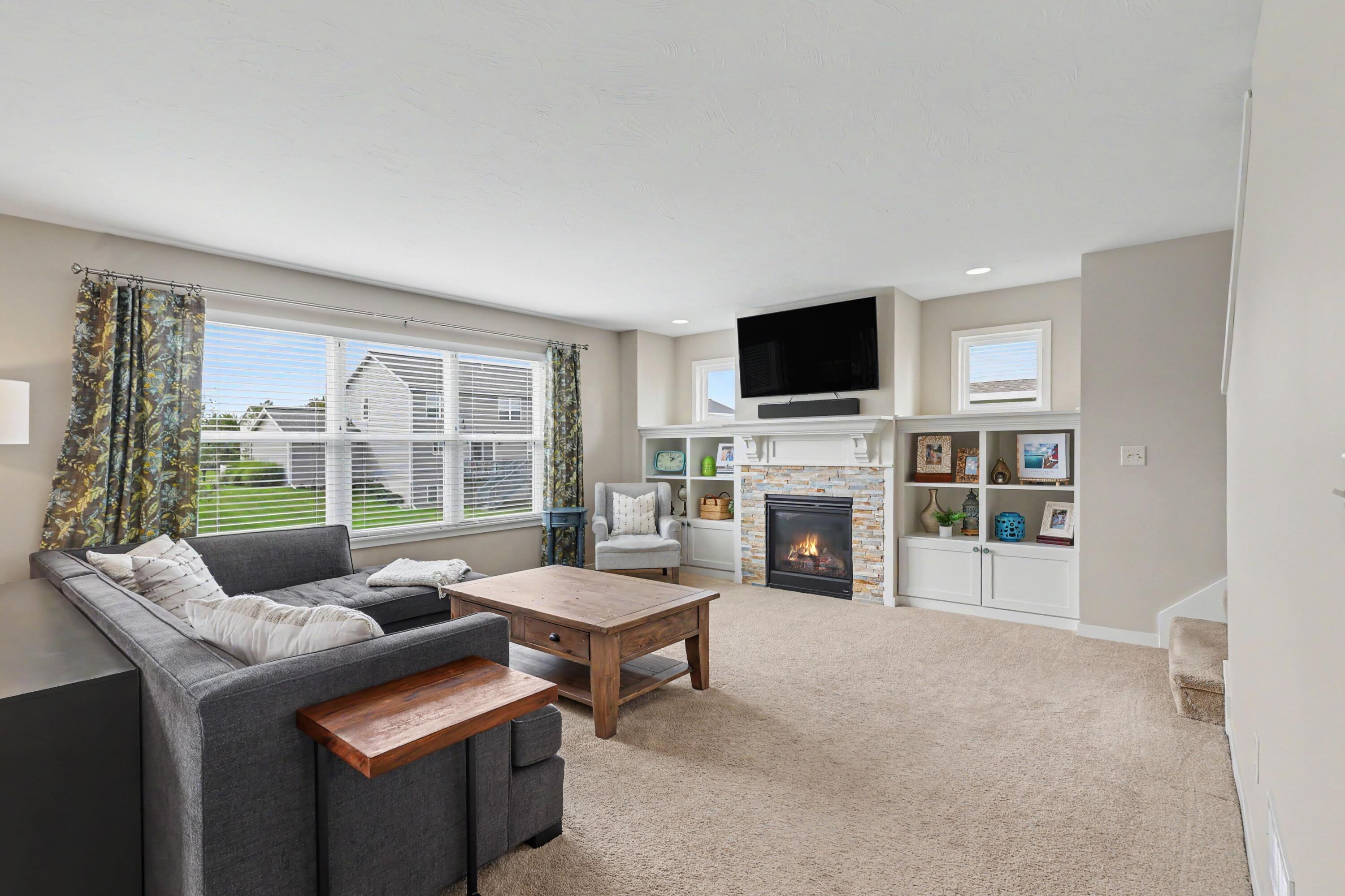 3358 Camrose Drive