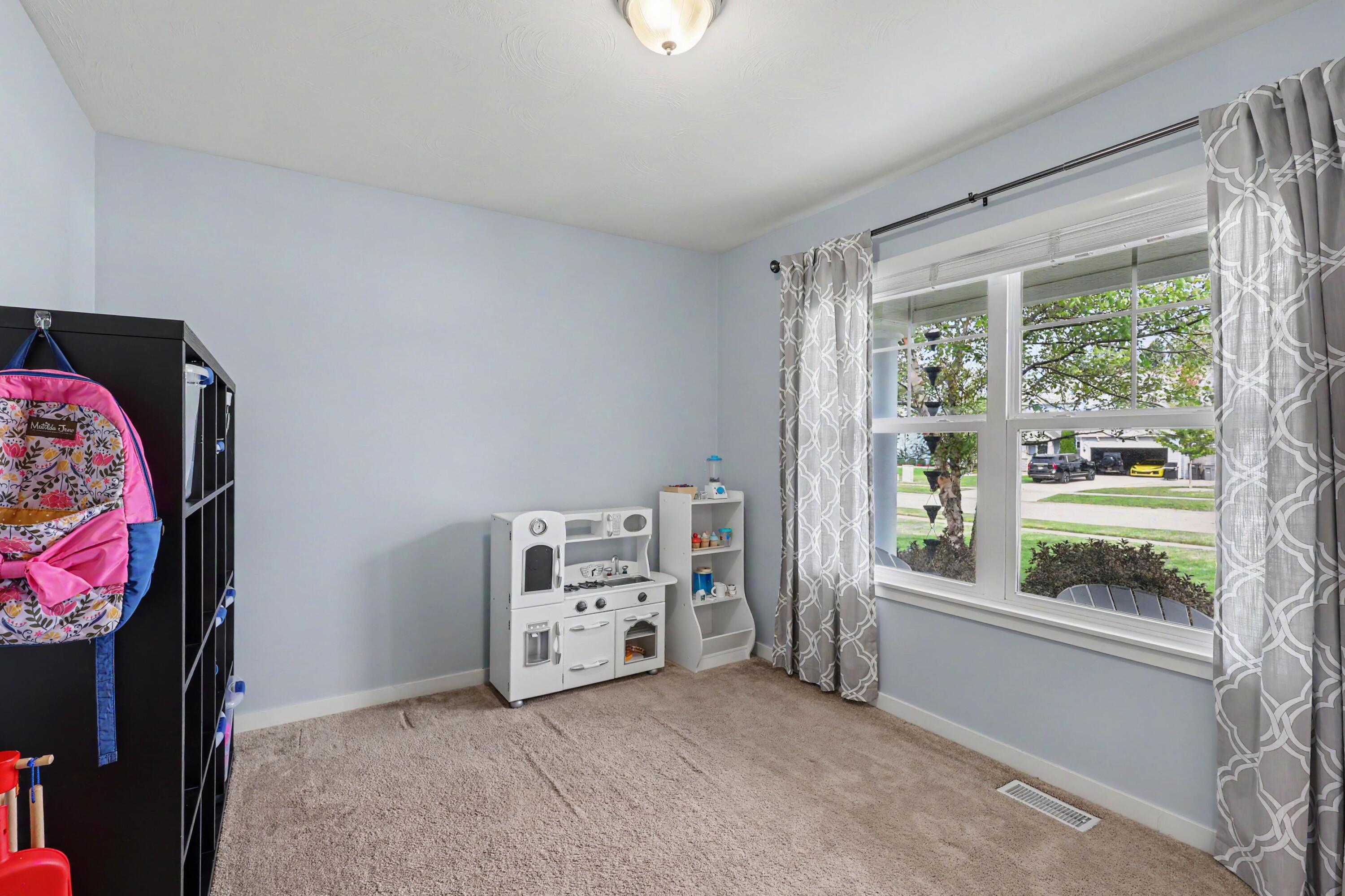 3358 Camrose Drive