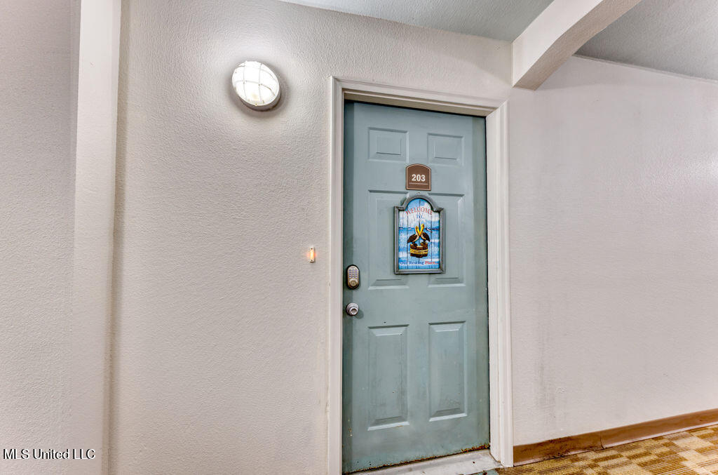 2046 Beach Boulevard, 203