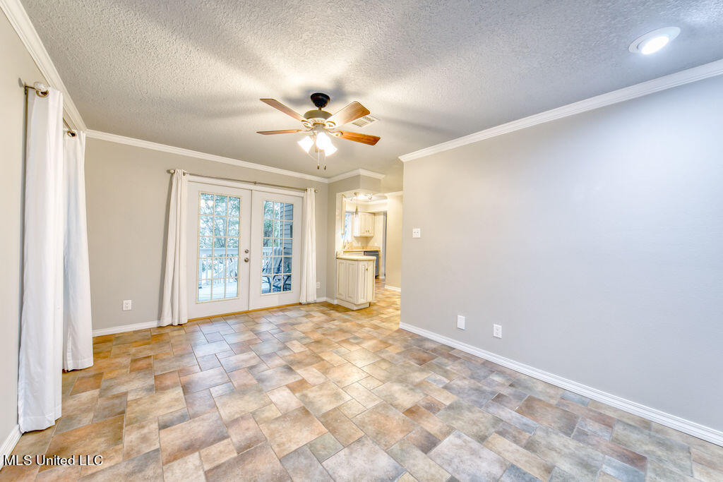 717 Bienville Boulevard, A1