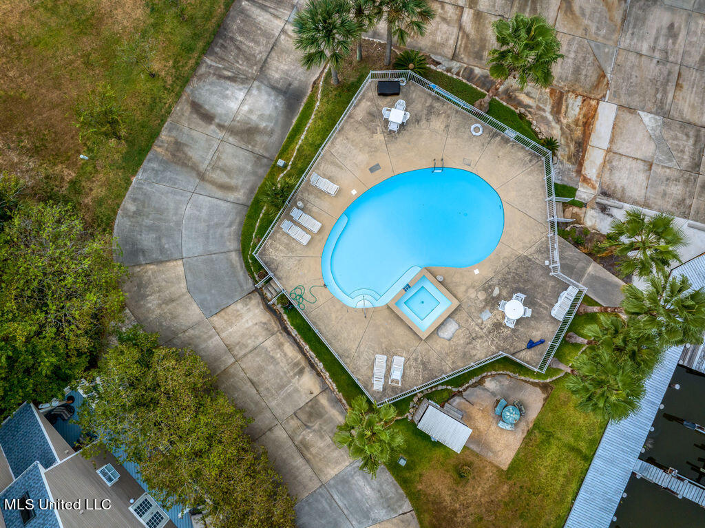 717 Bienville Boulevard, A1