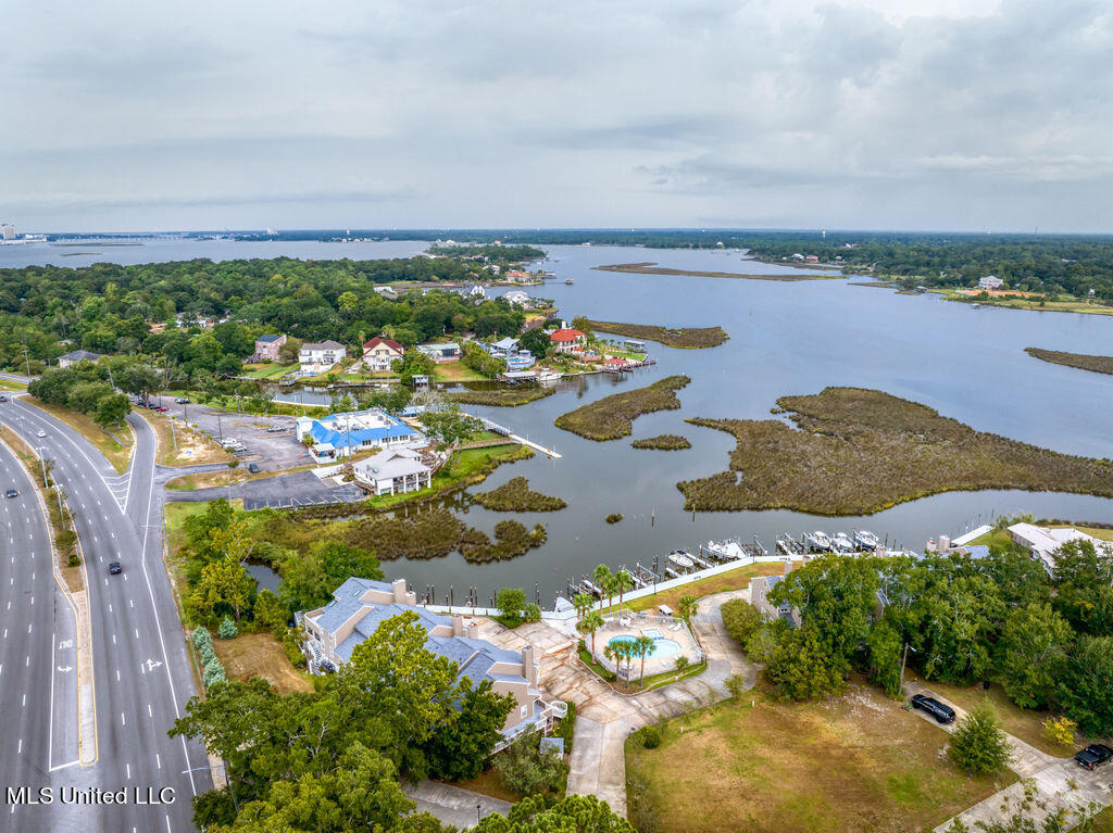 717 Bienville Boulevard, A1