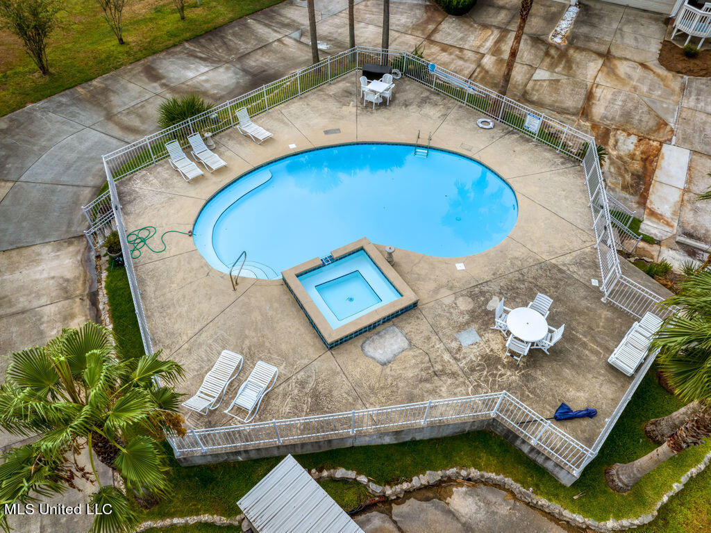 717 Bienville Boulevard, A1