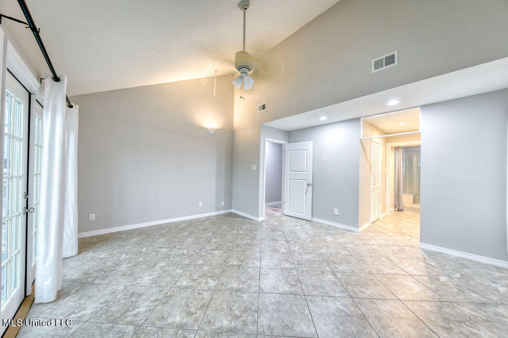 717 Bienville Boulevard, A1