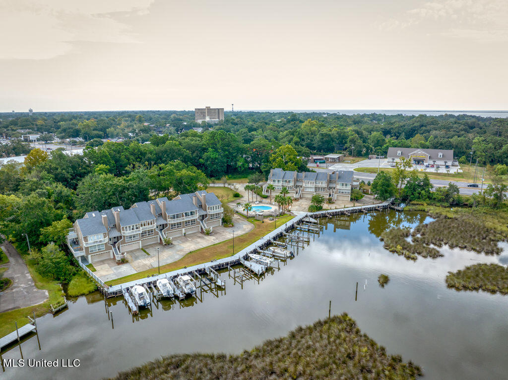 717 Bienville Boulevard, A1