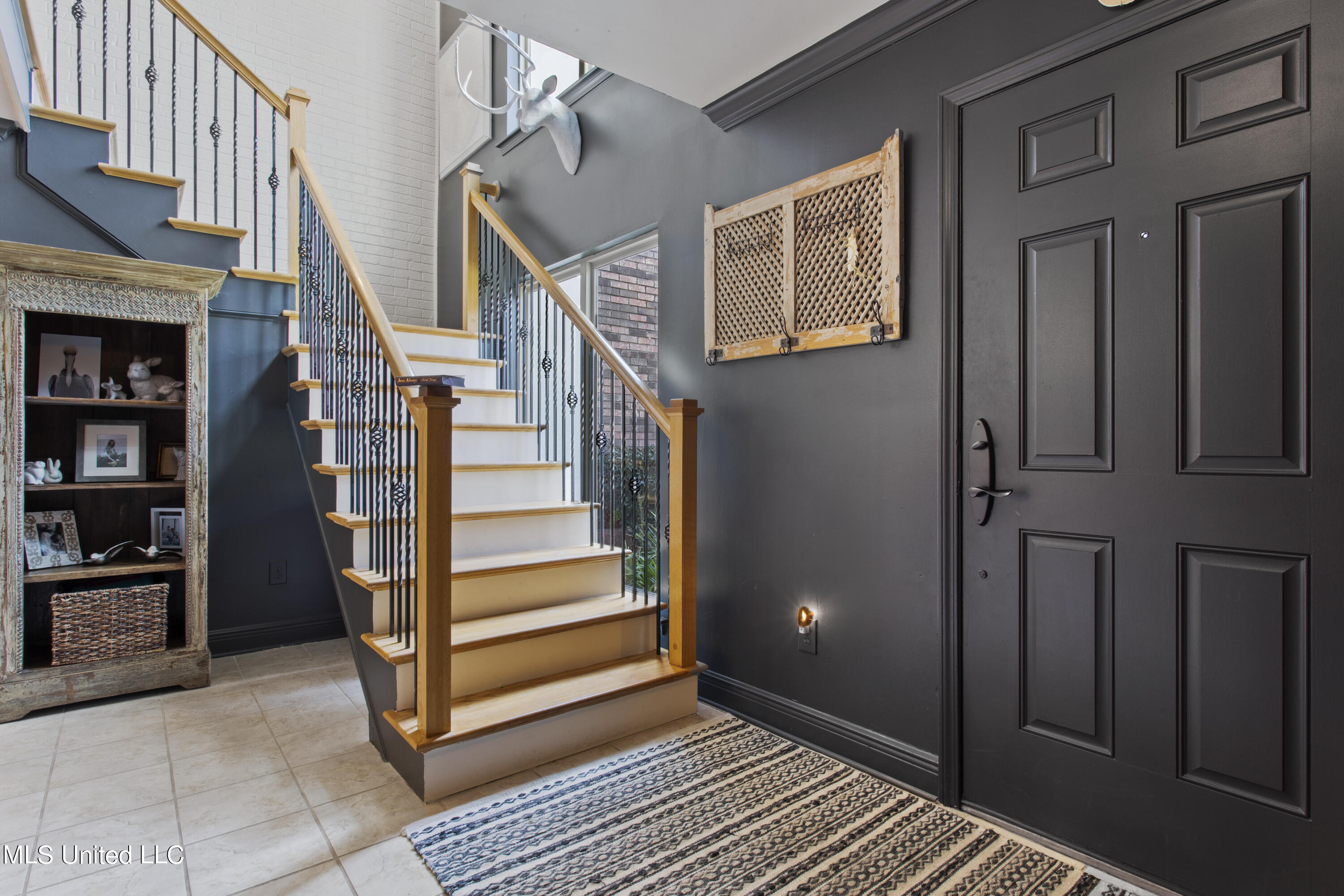 527 Front Beach, 22