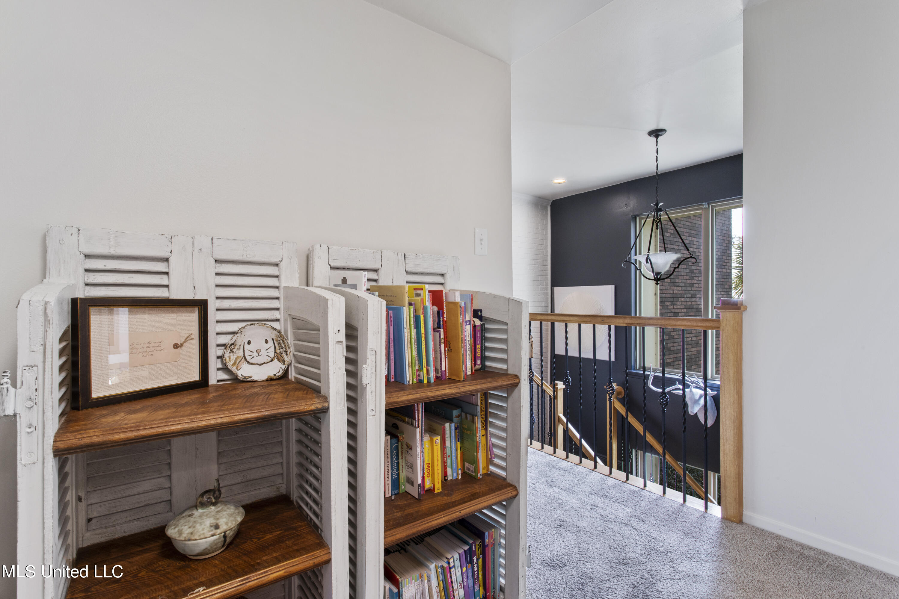 527 Front Beach, 22