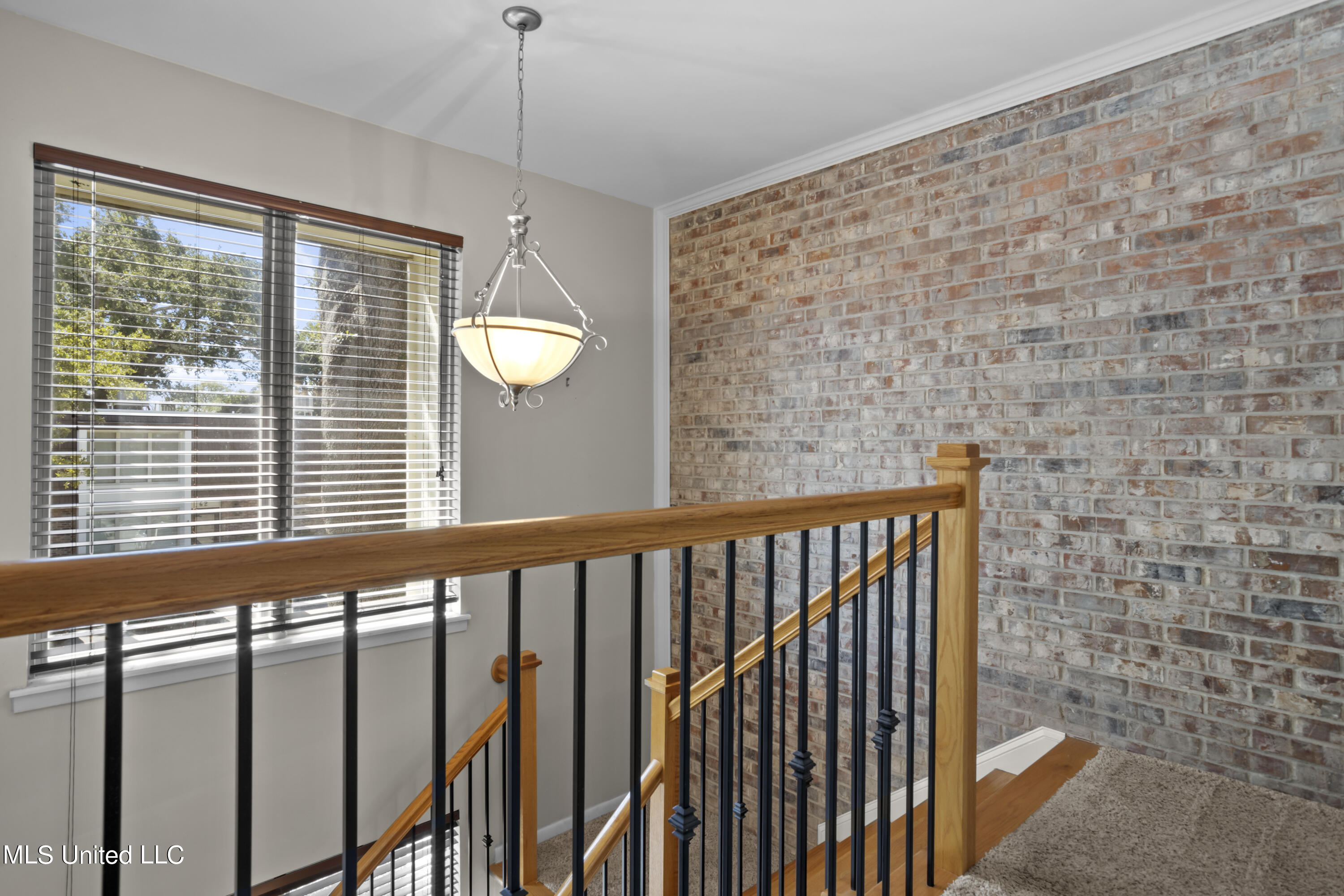 527 Front Beach Drive, 34