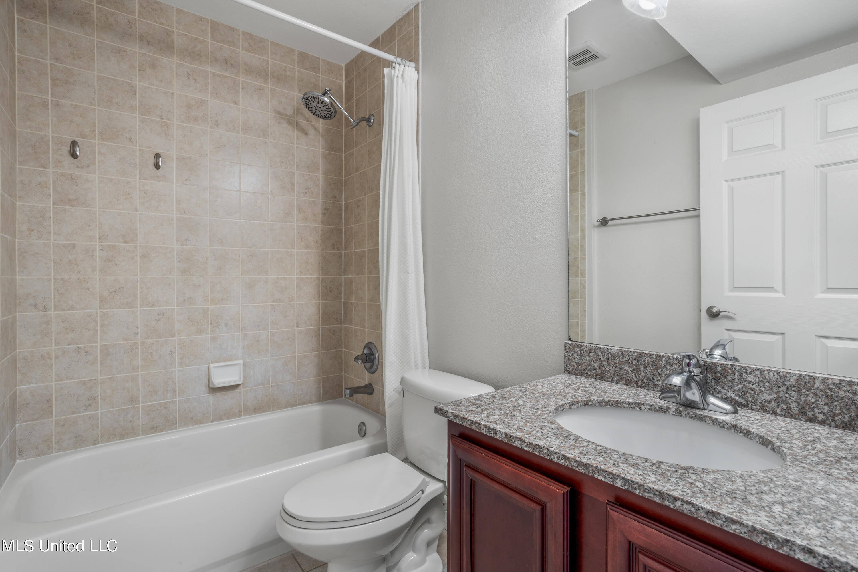 1282 Beach Boulevard, 104