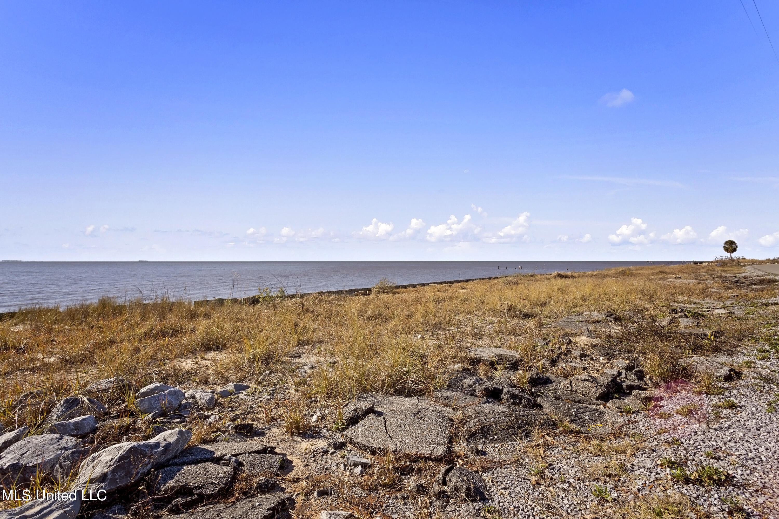 Belle Fontaine Drive