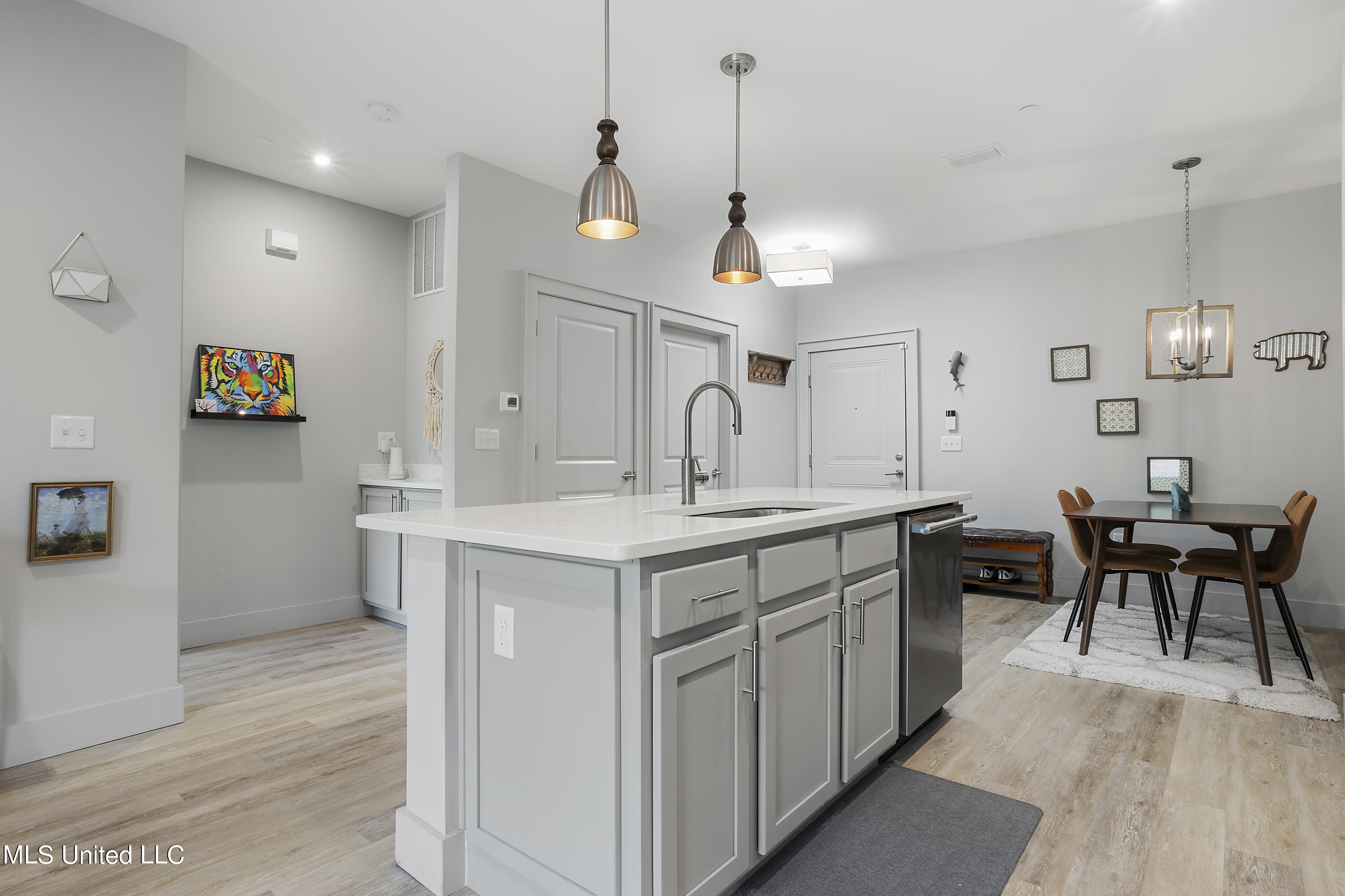 2501 Bienville #515 Boulevard, 515