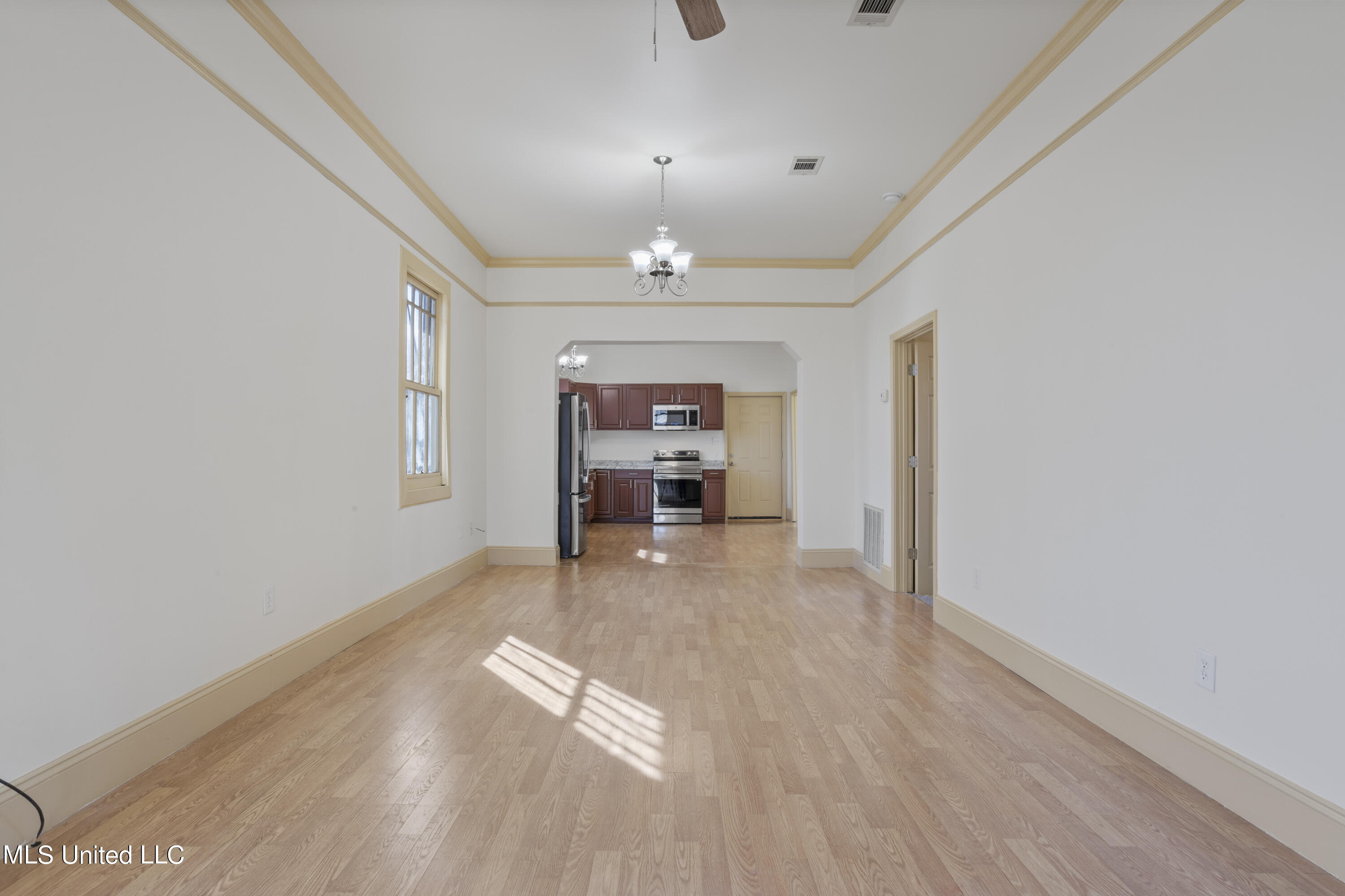 805 Elder Street