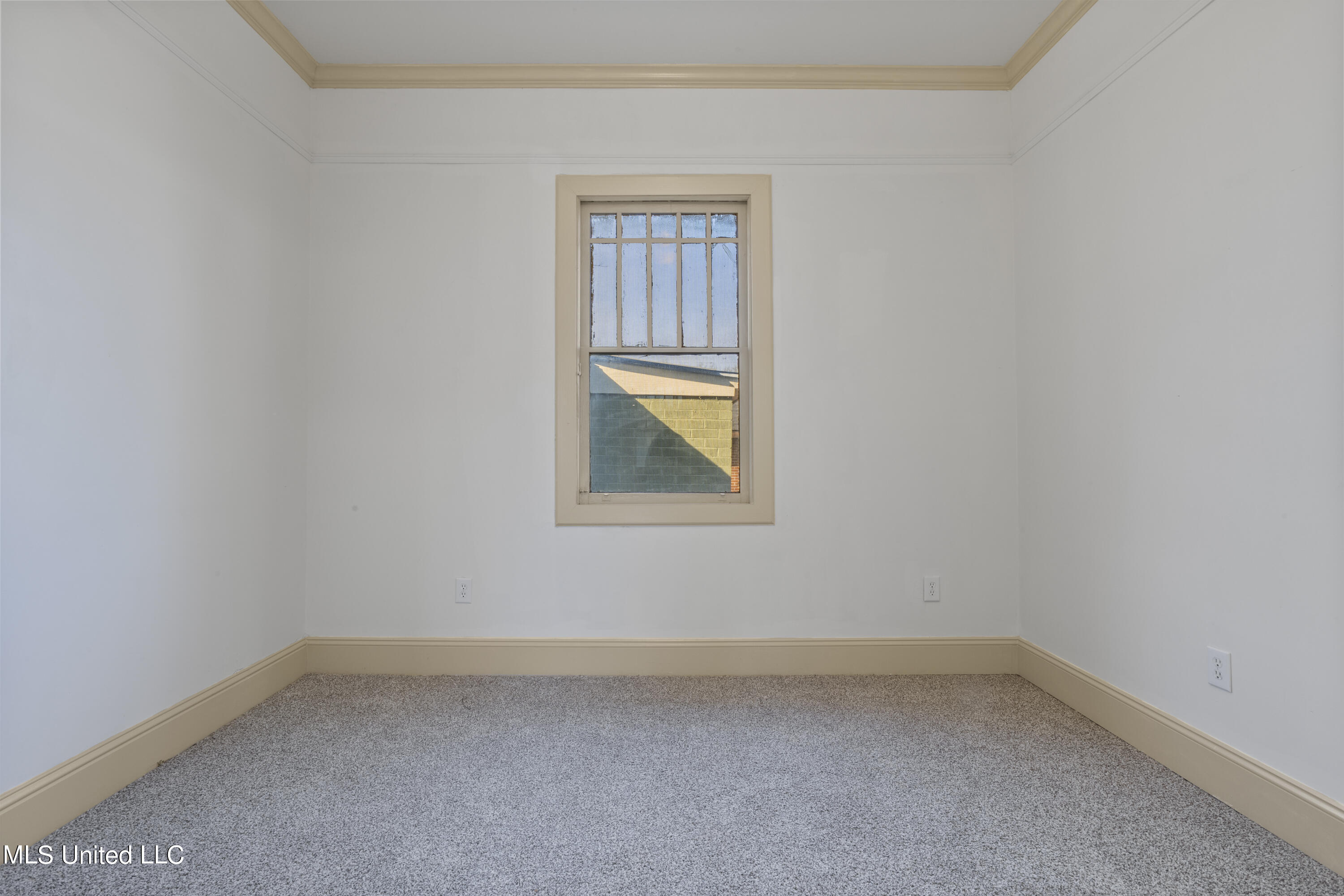 805 Elder Street
