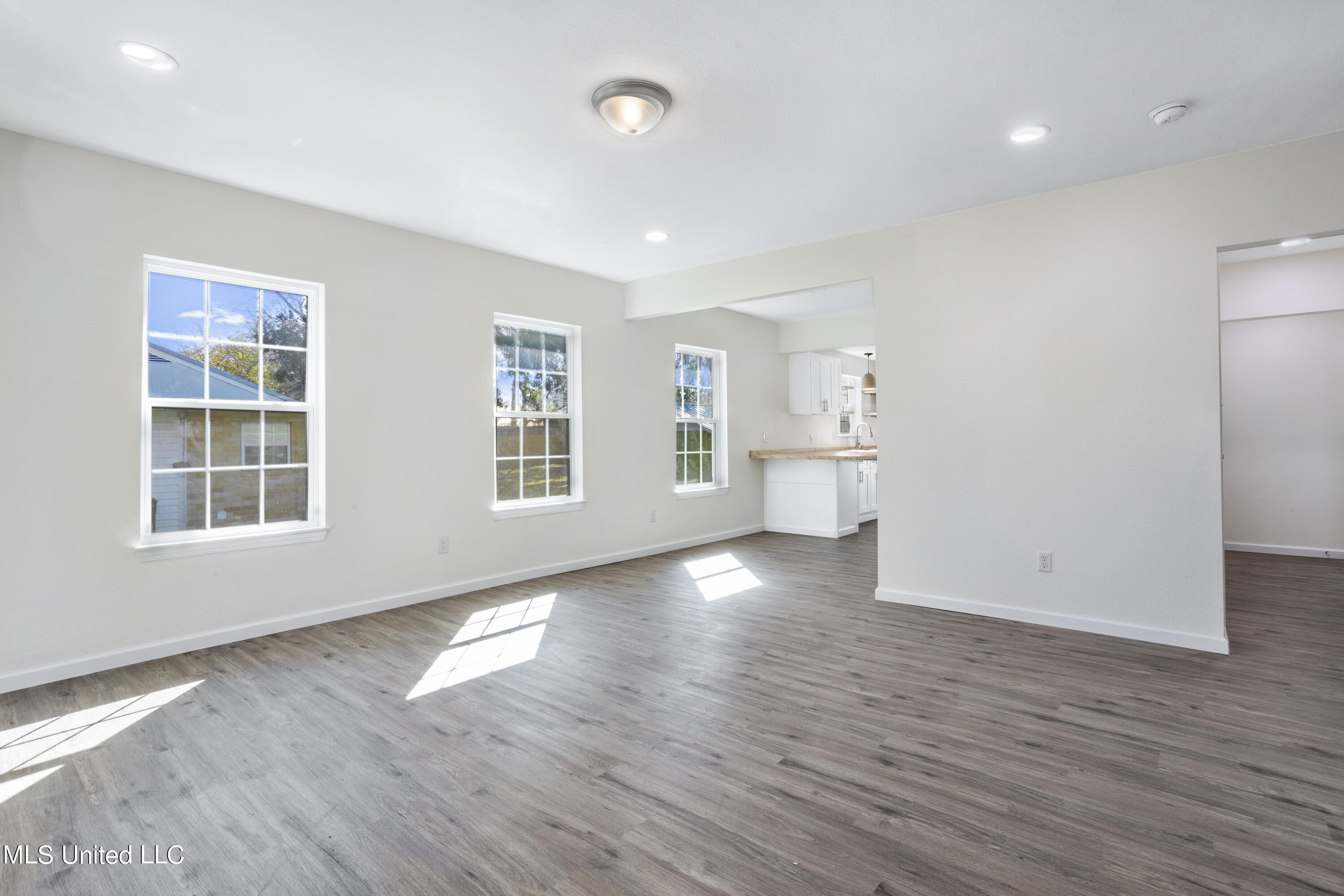 1175 Lafayette Street