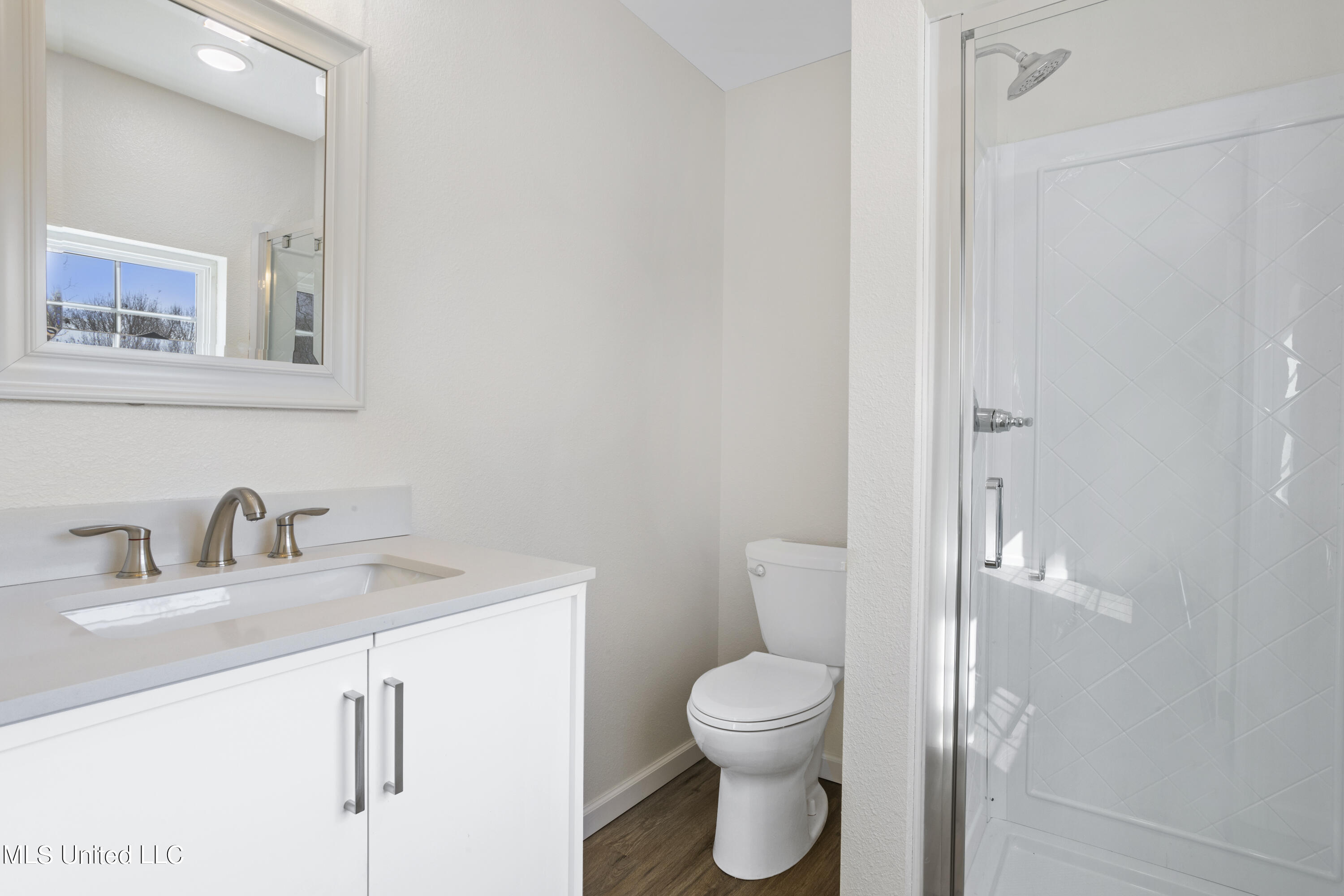 1175 Lafayette Street