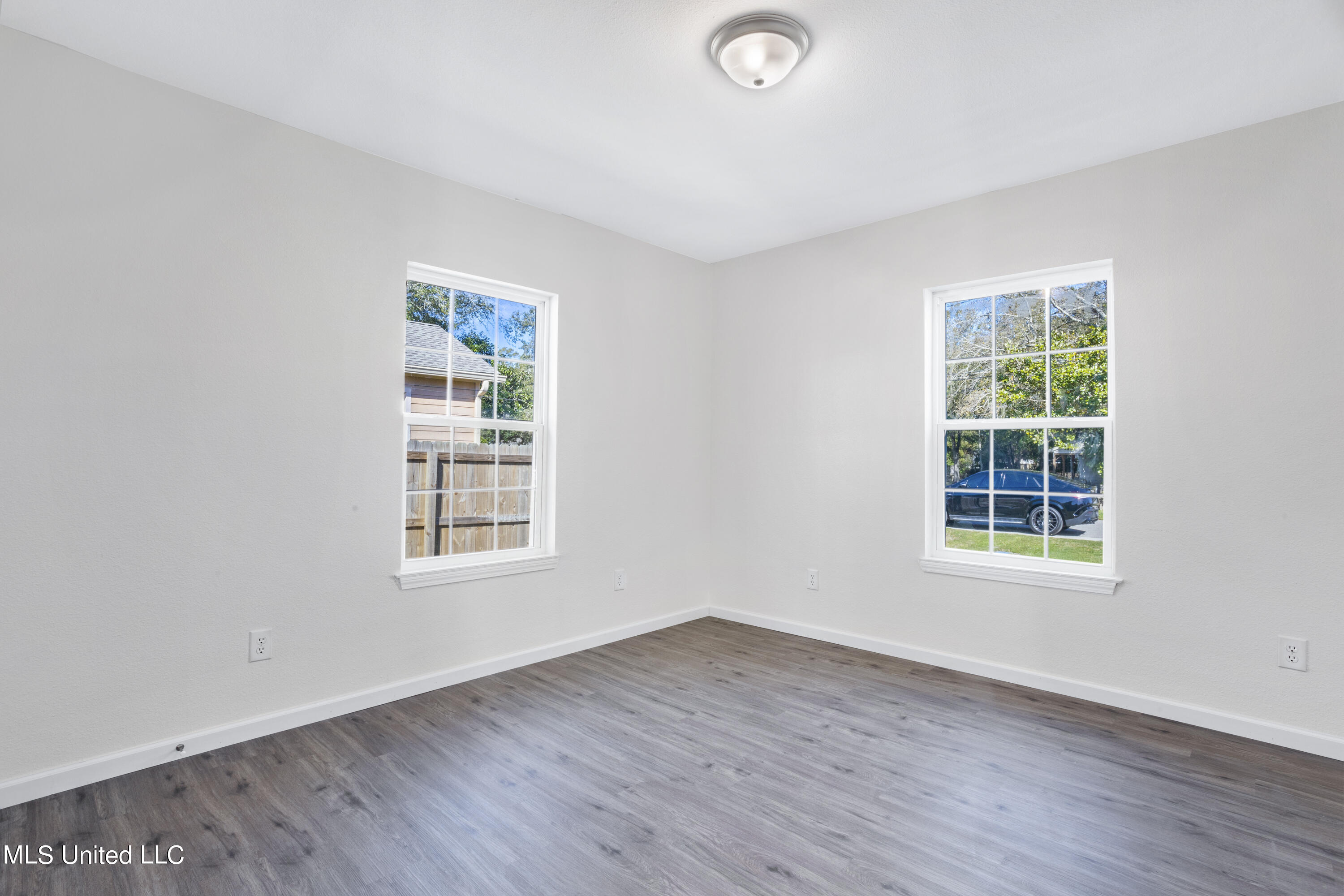 1175 Lafayette Street