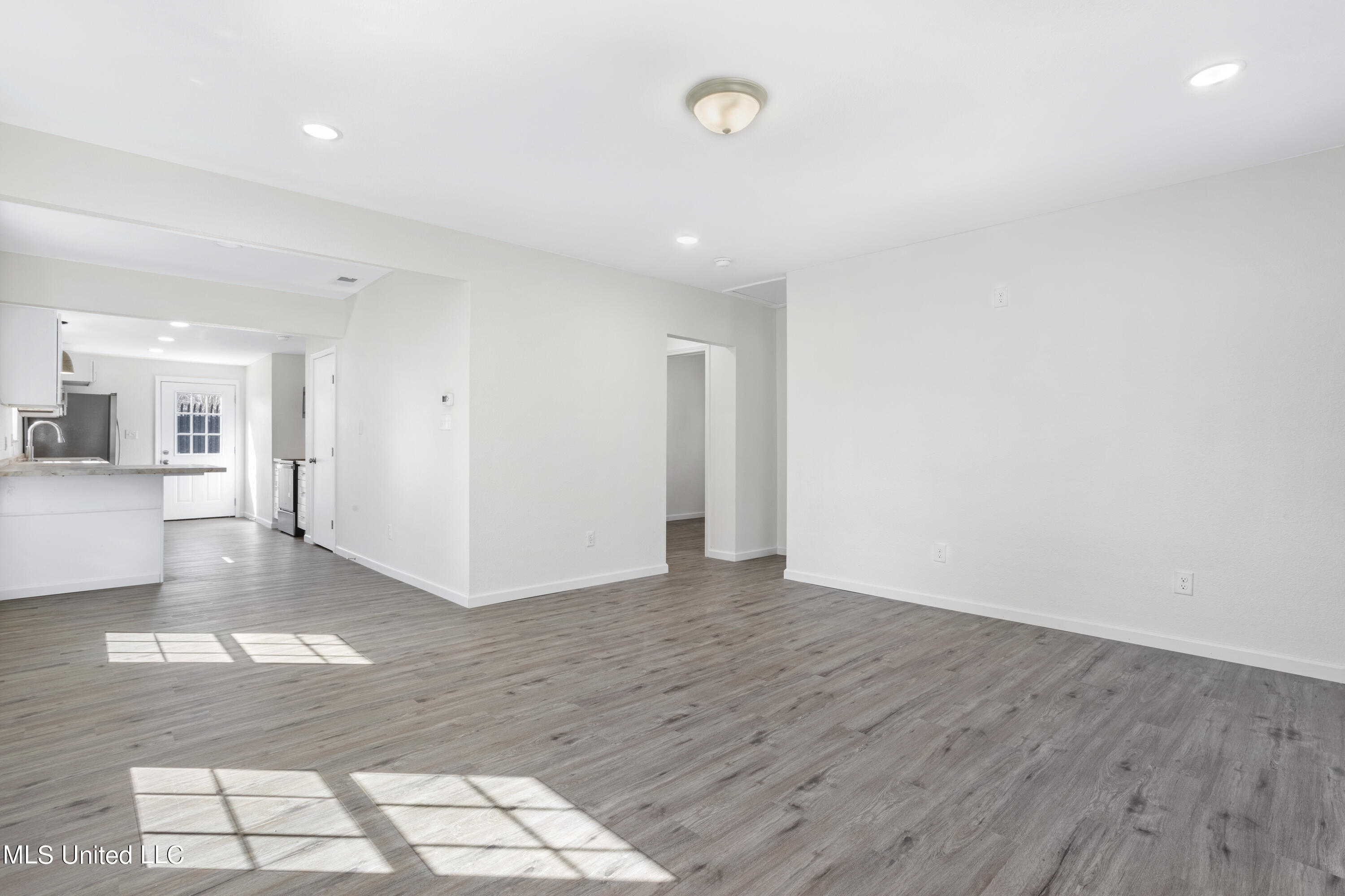 1175 Lafayette Street