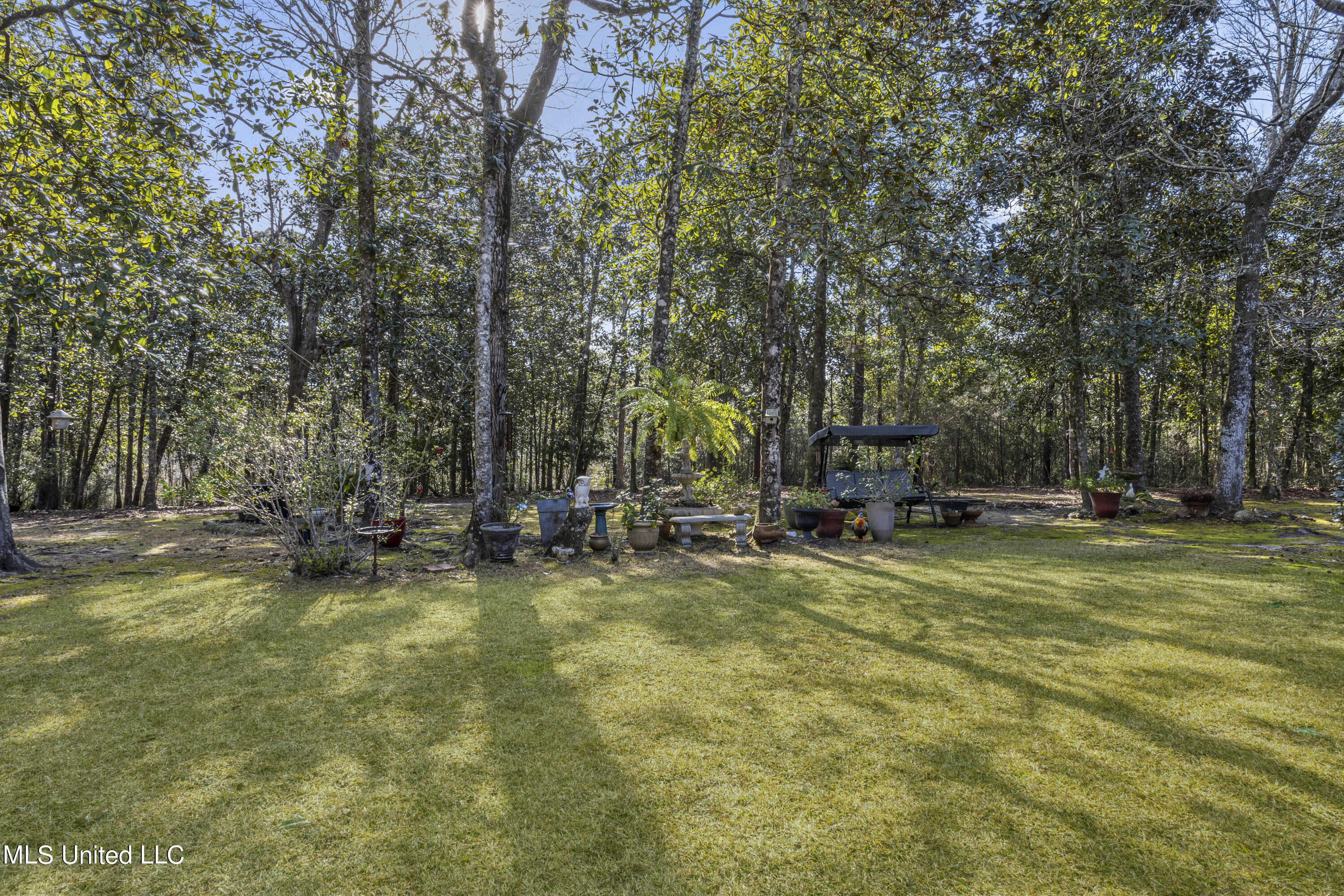 1601 Magnolia Bluff Drive