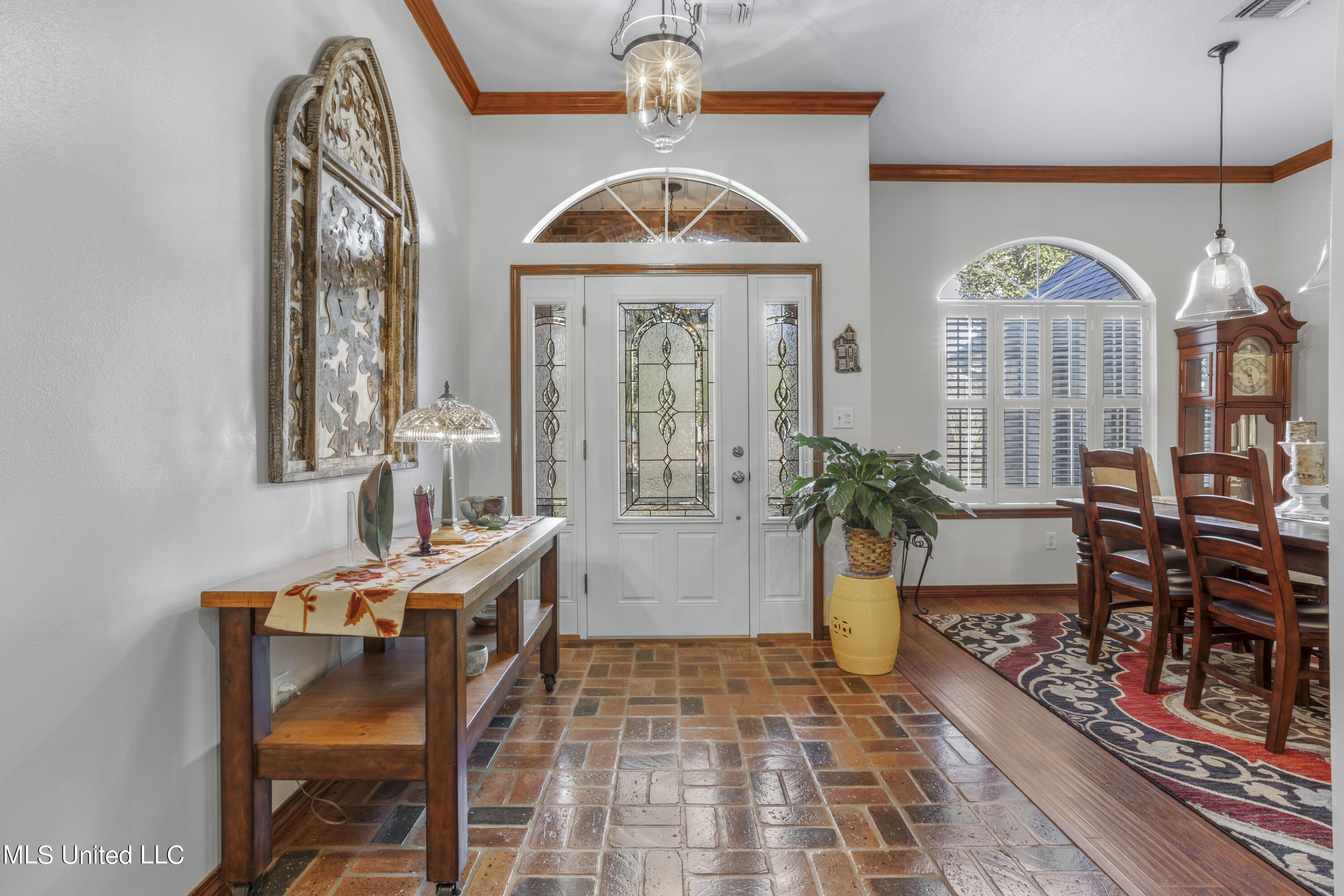 1601 Magnolia Bluff Drive