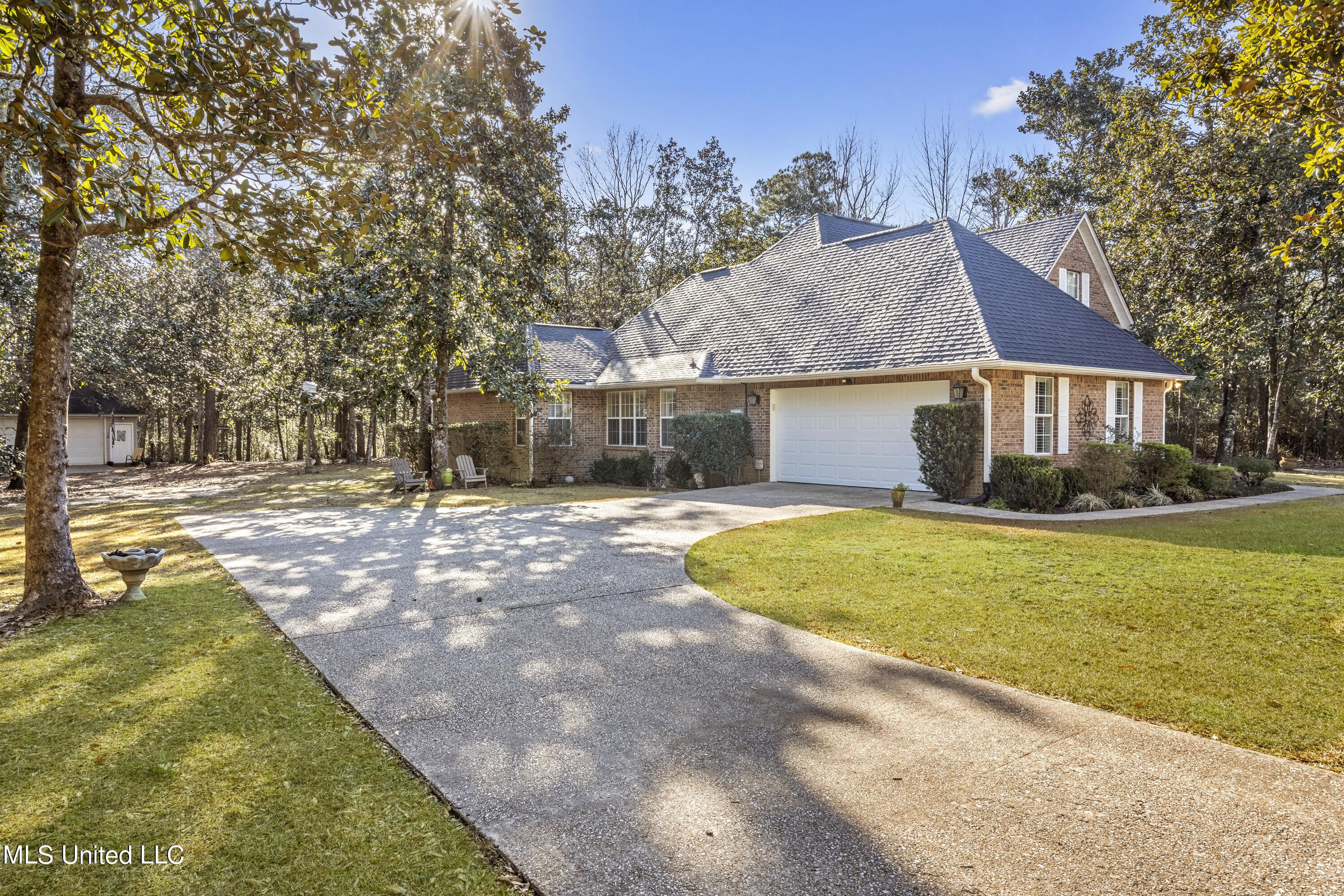 1601 Magnolia Bluff Drive