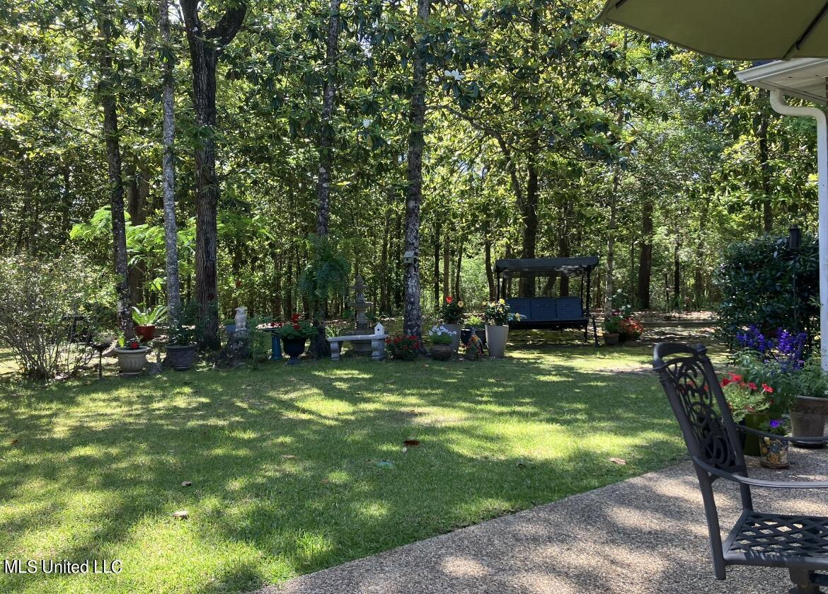 1601 Magnolia Bluff Drive