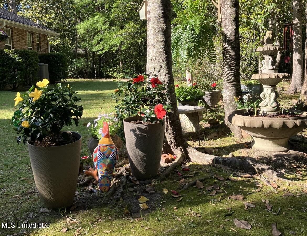 1601 Magnolia Bluff Drive