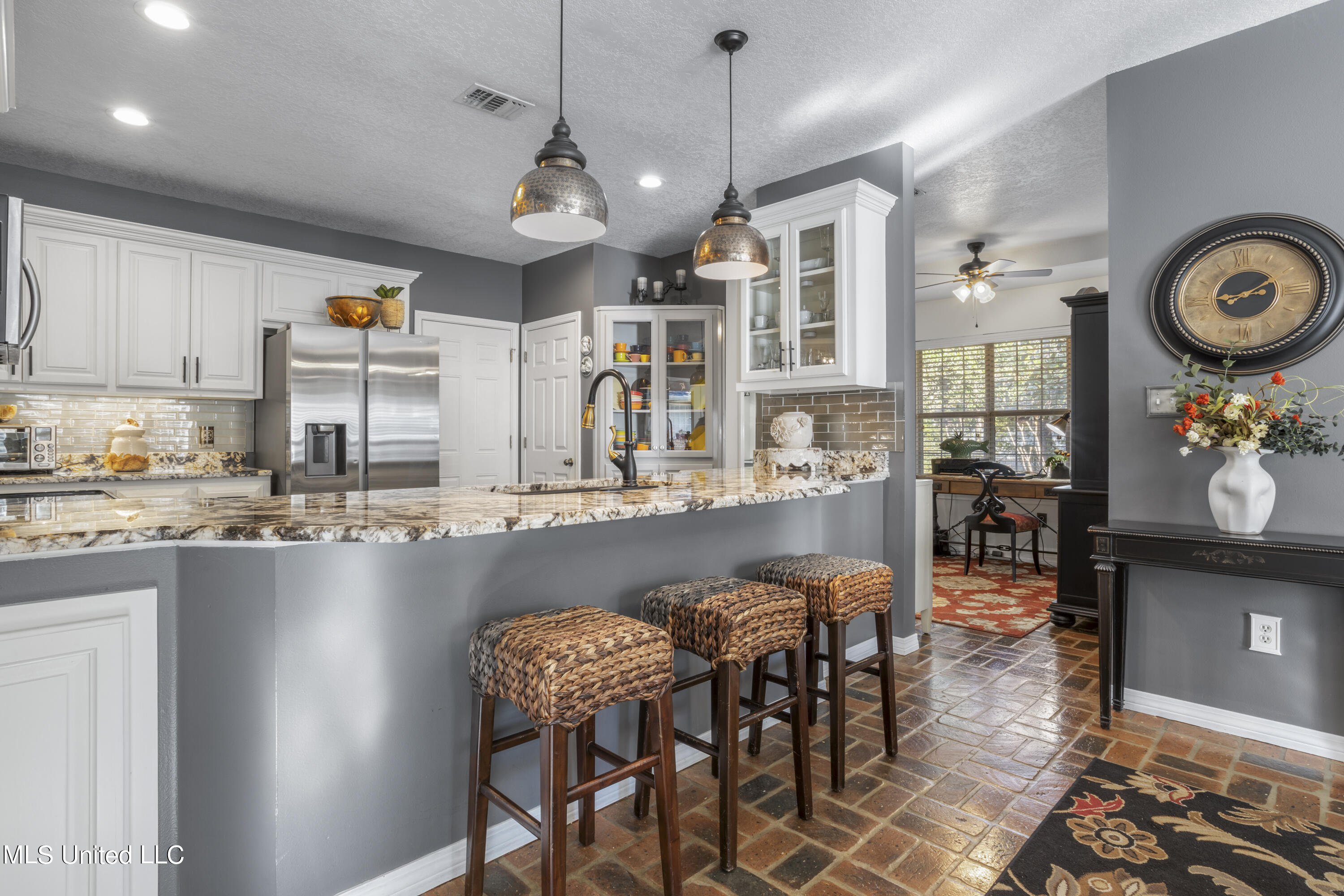 1601 Magnolia Bluff Drive