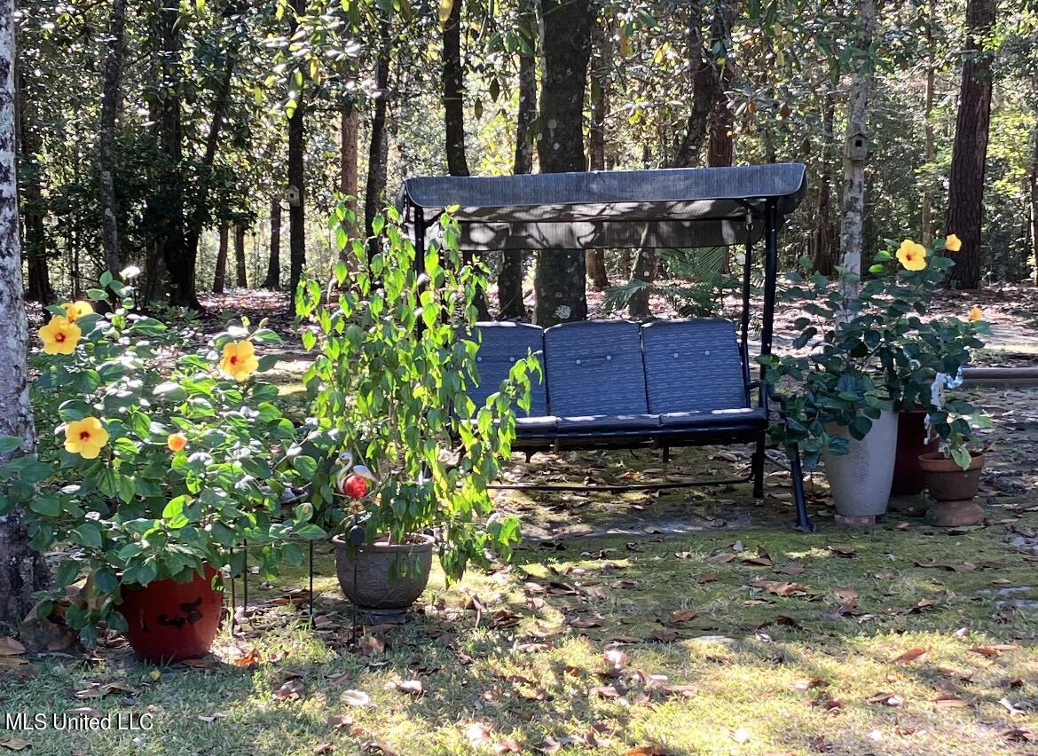 1601 Magnolia Bluff Drive