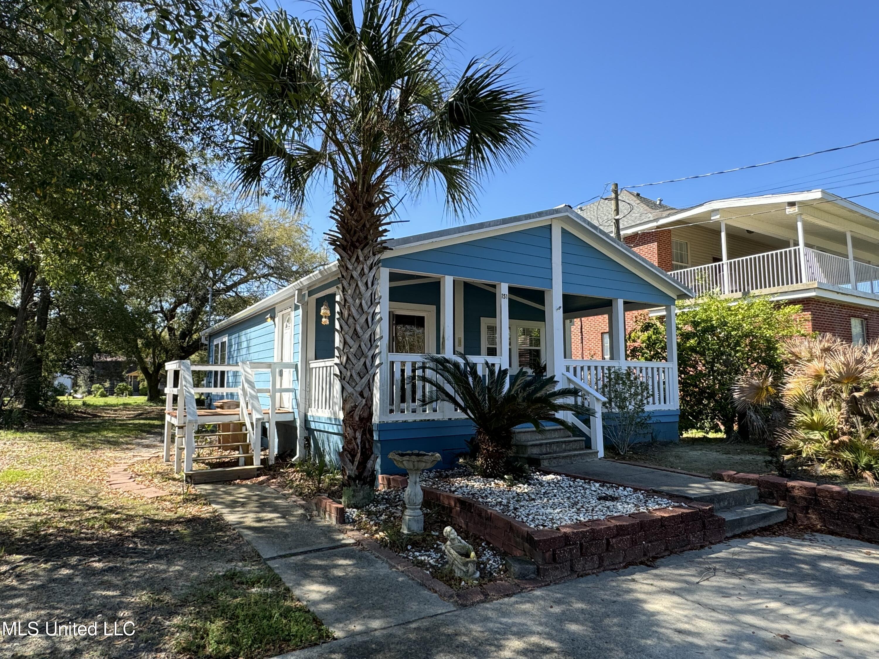 151 Pine Grove Avenue