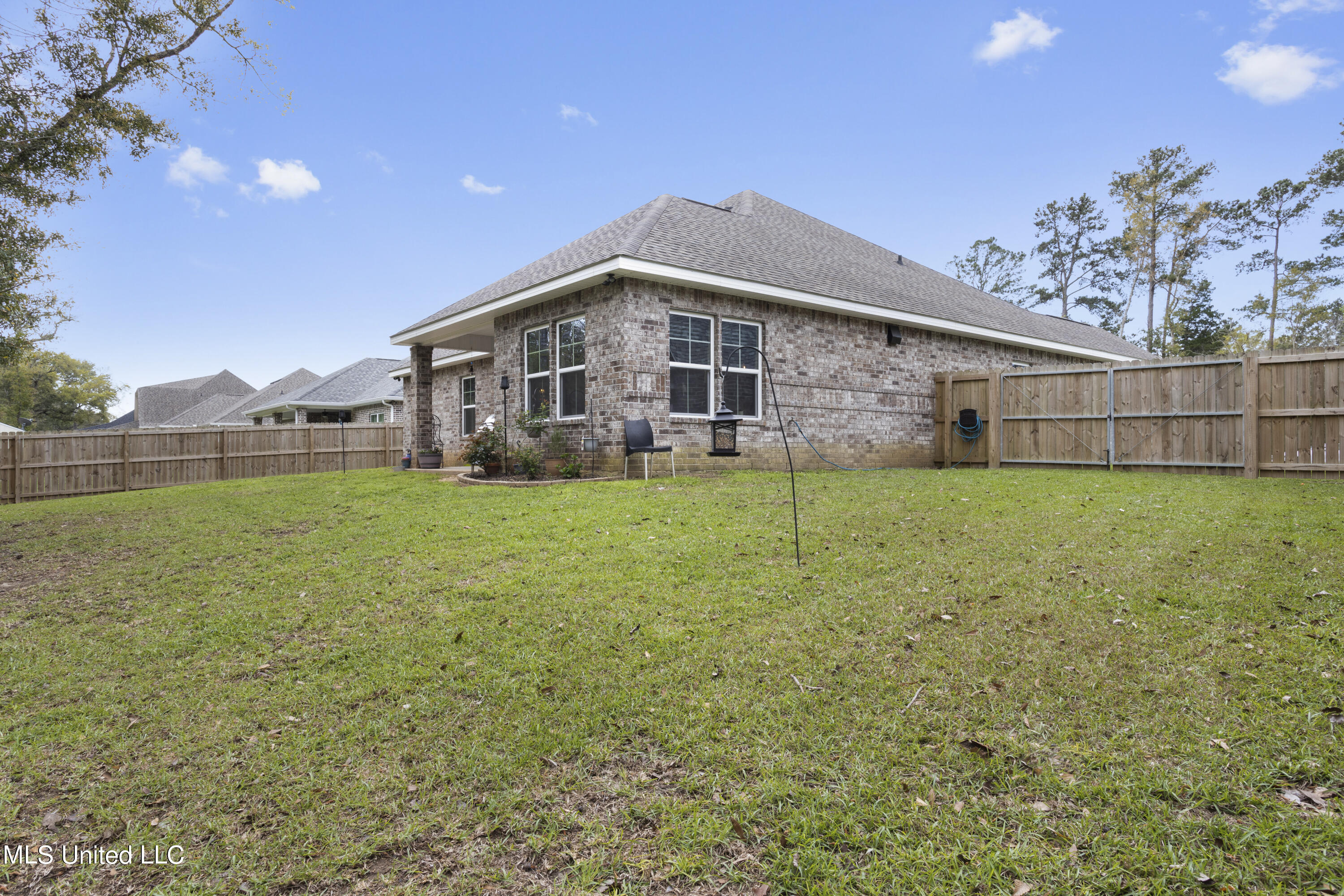 128 Spanish Cove Drive