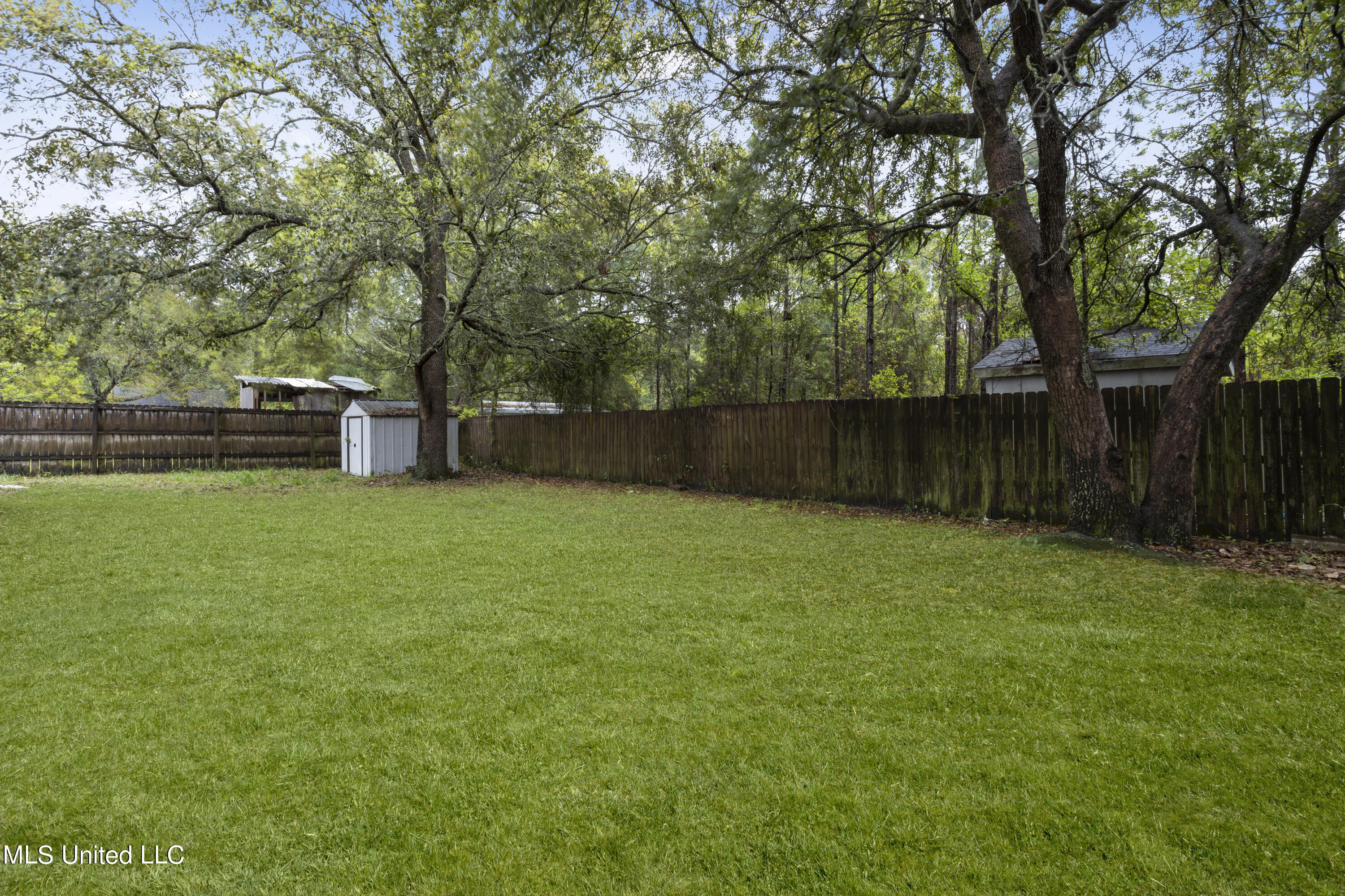 8513 Clamshell Avenue