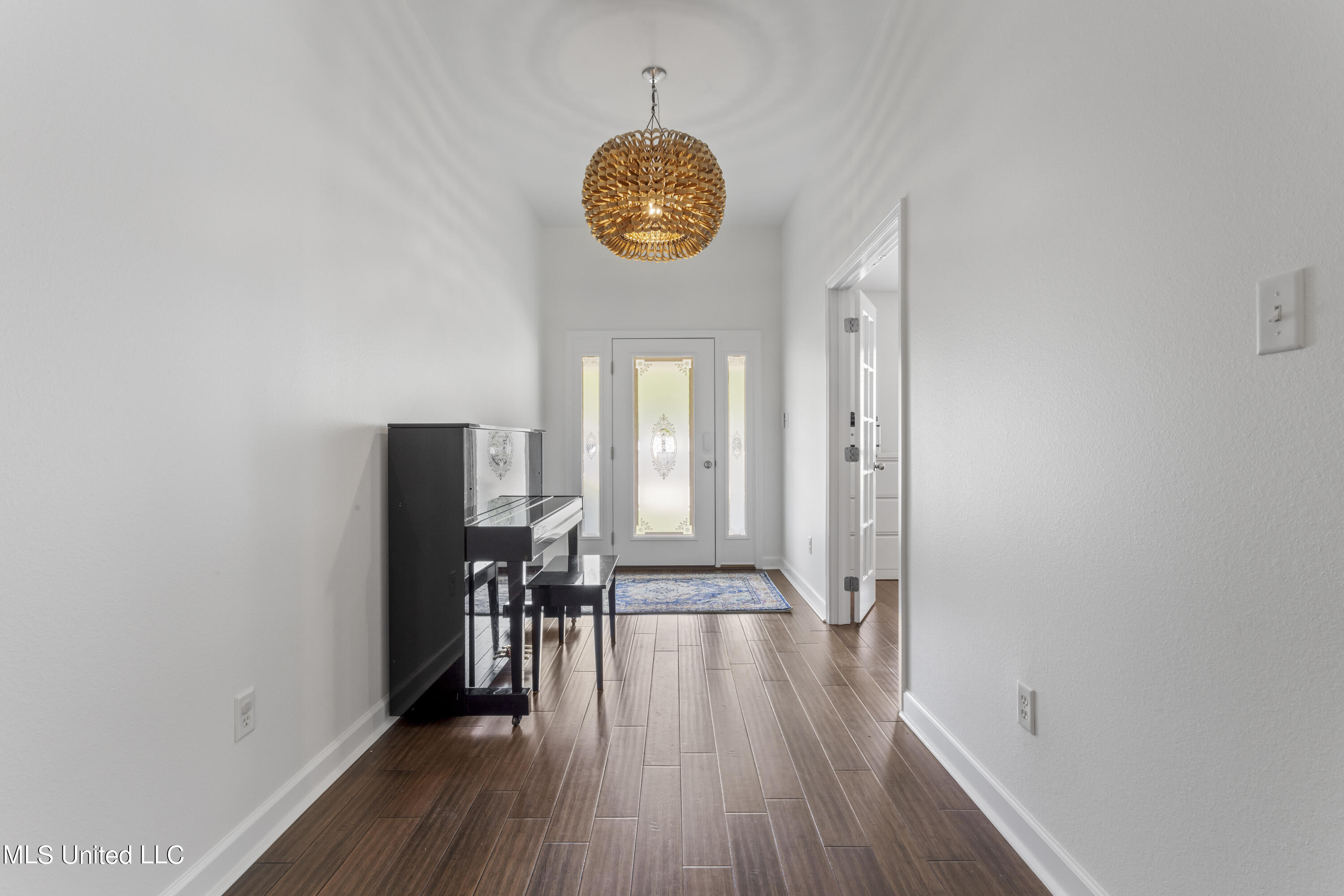 701 Hidden Oaks Drive