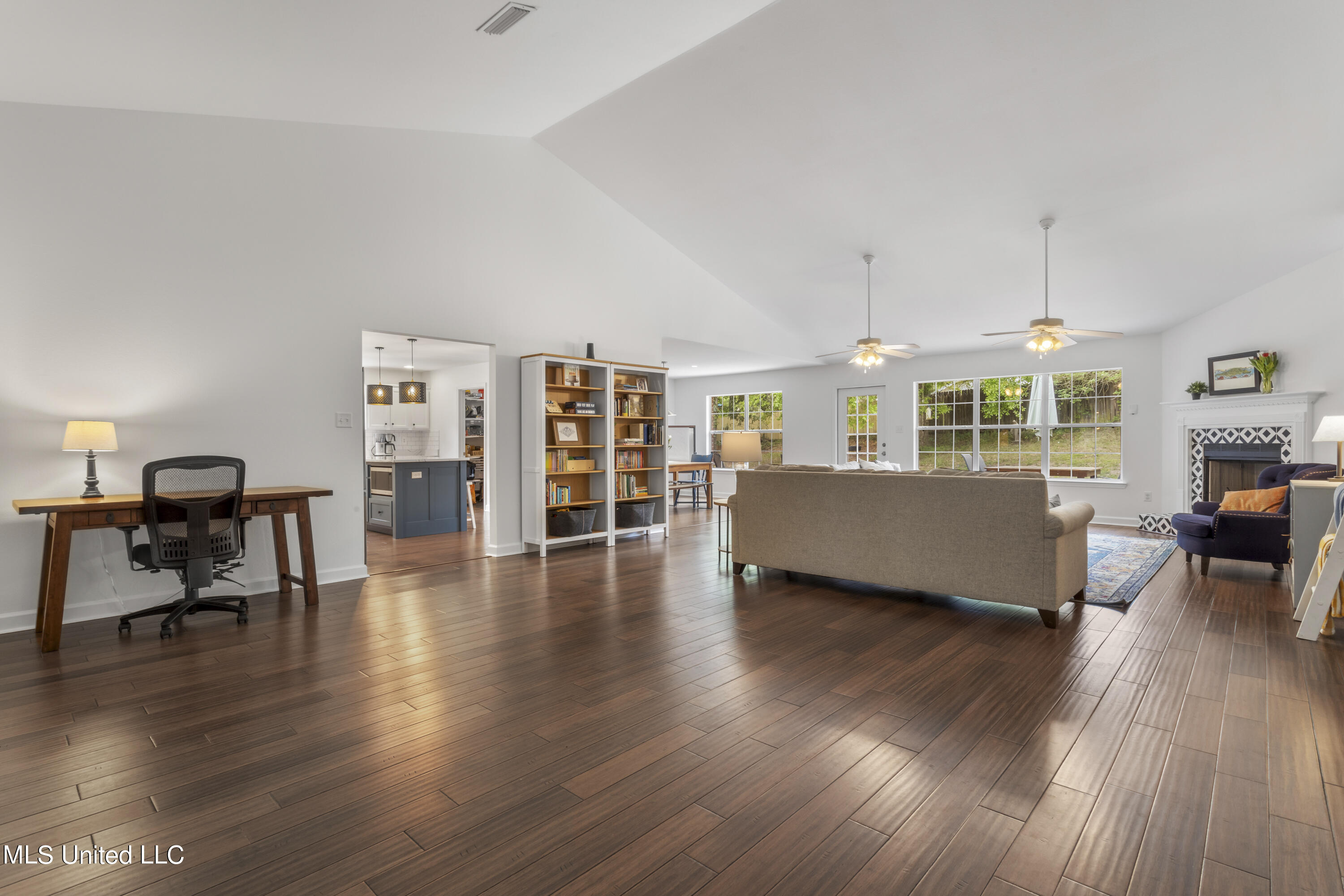 701 Hidden Oaks Drive