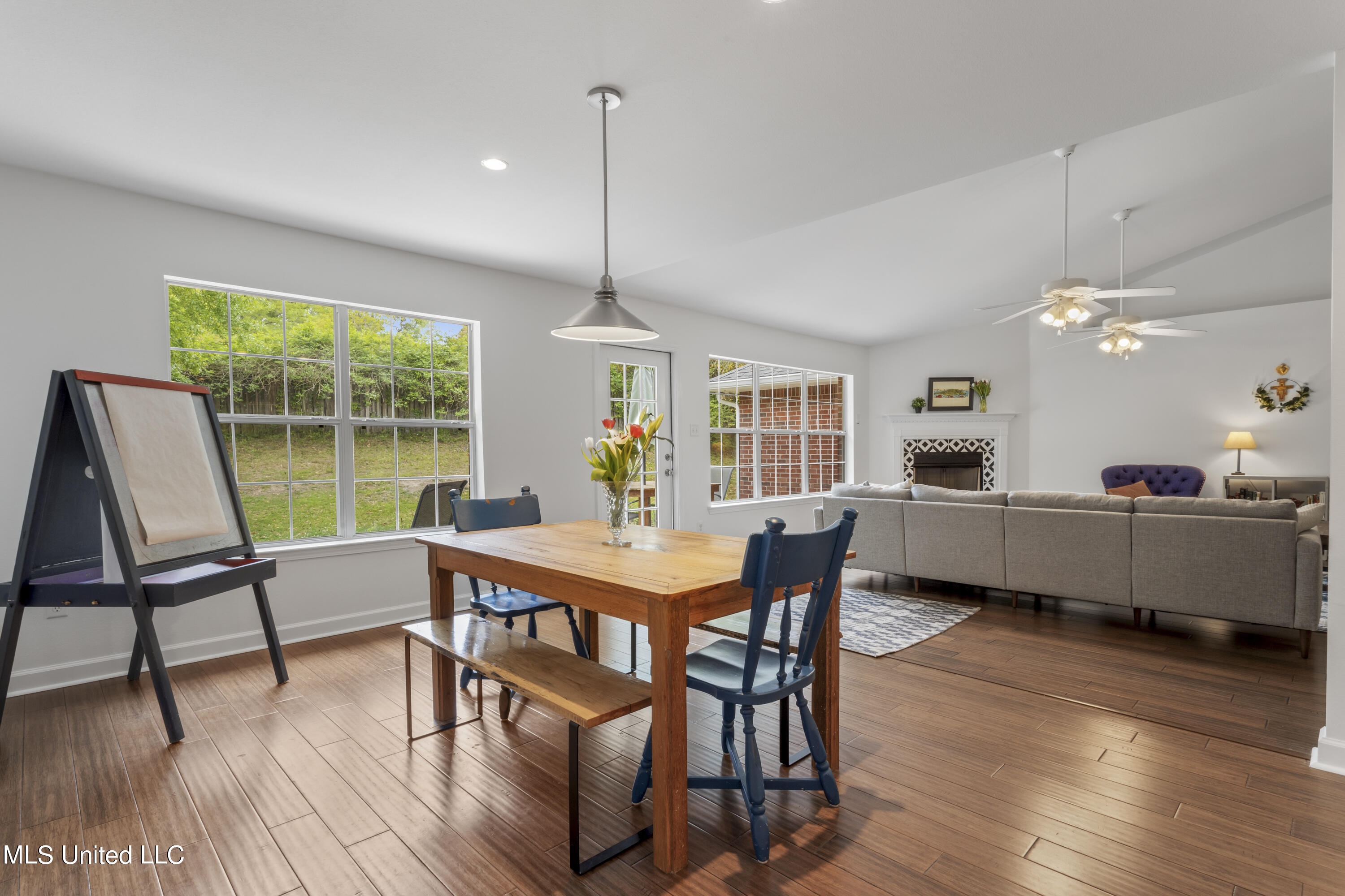 701 Hidden Oaks Drive