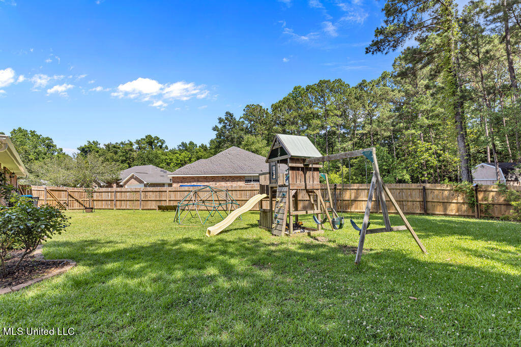 701 Hidden Oaks Drive