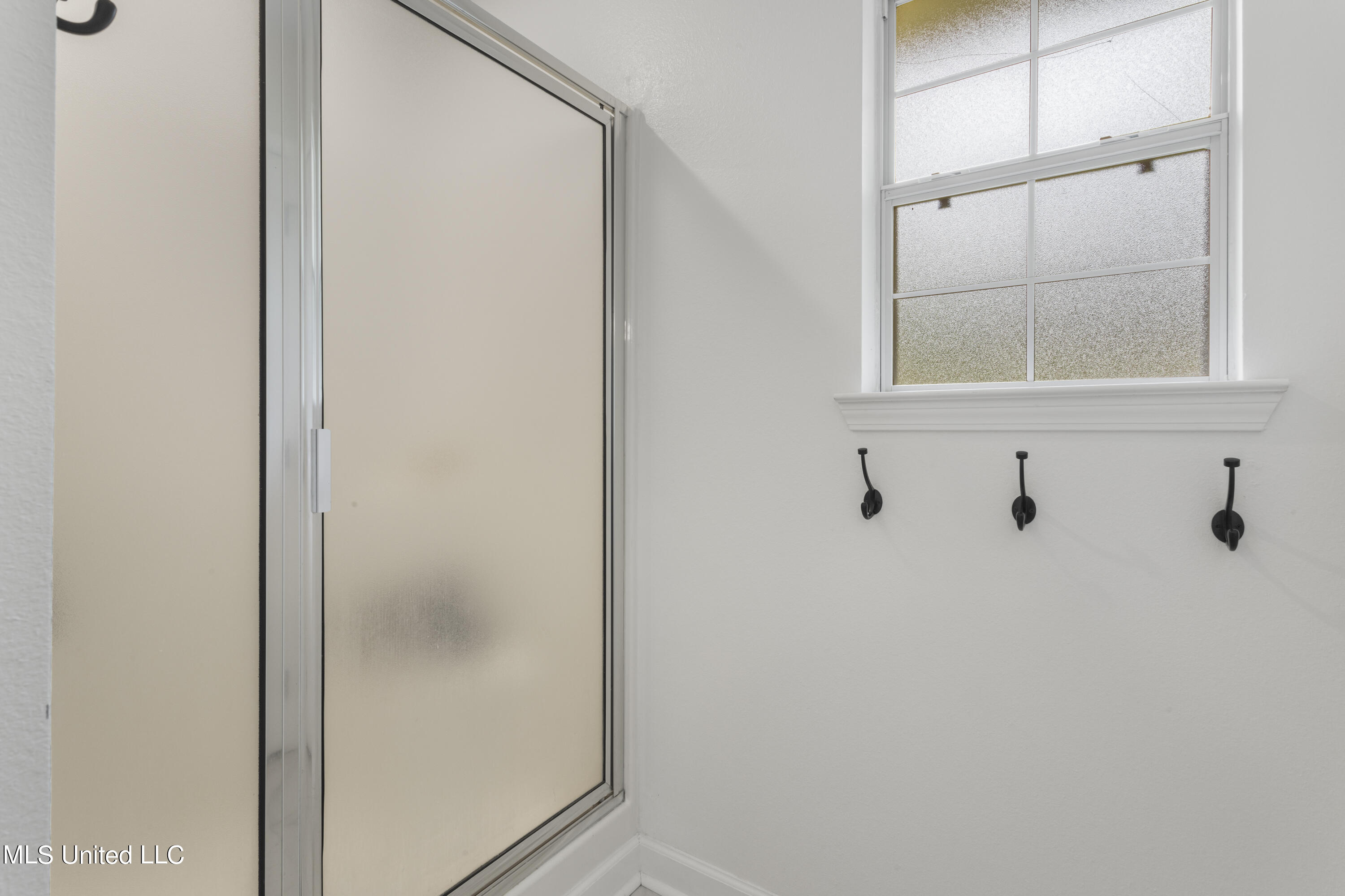 701 Hidden Oaks Drive