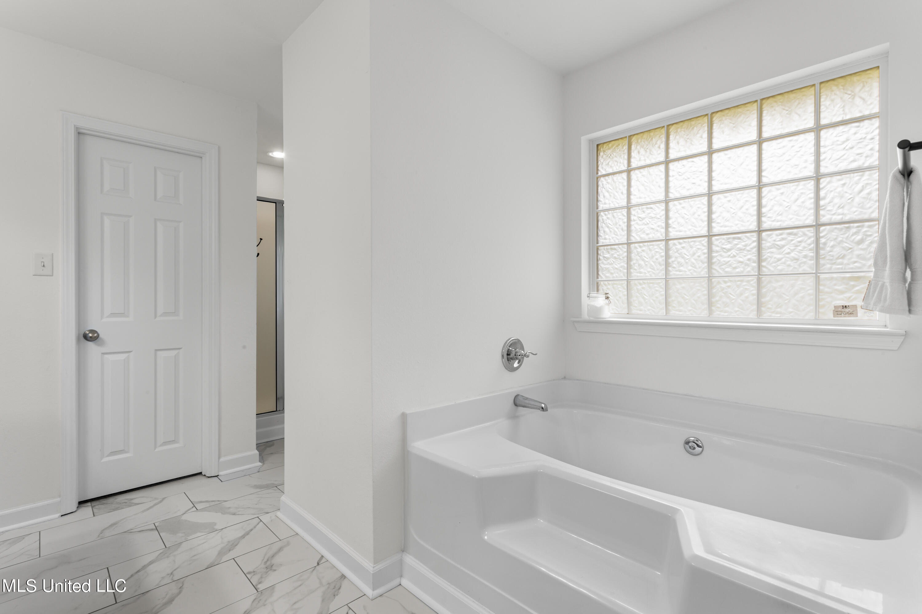 701 Hidden Oaks Drive