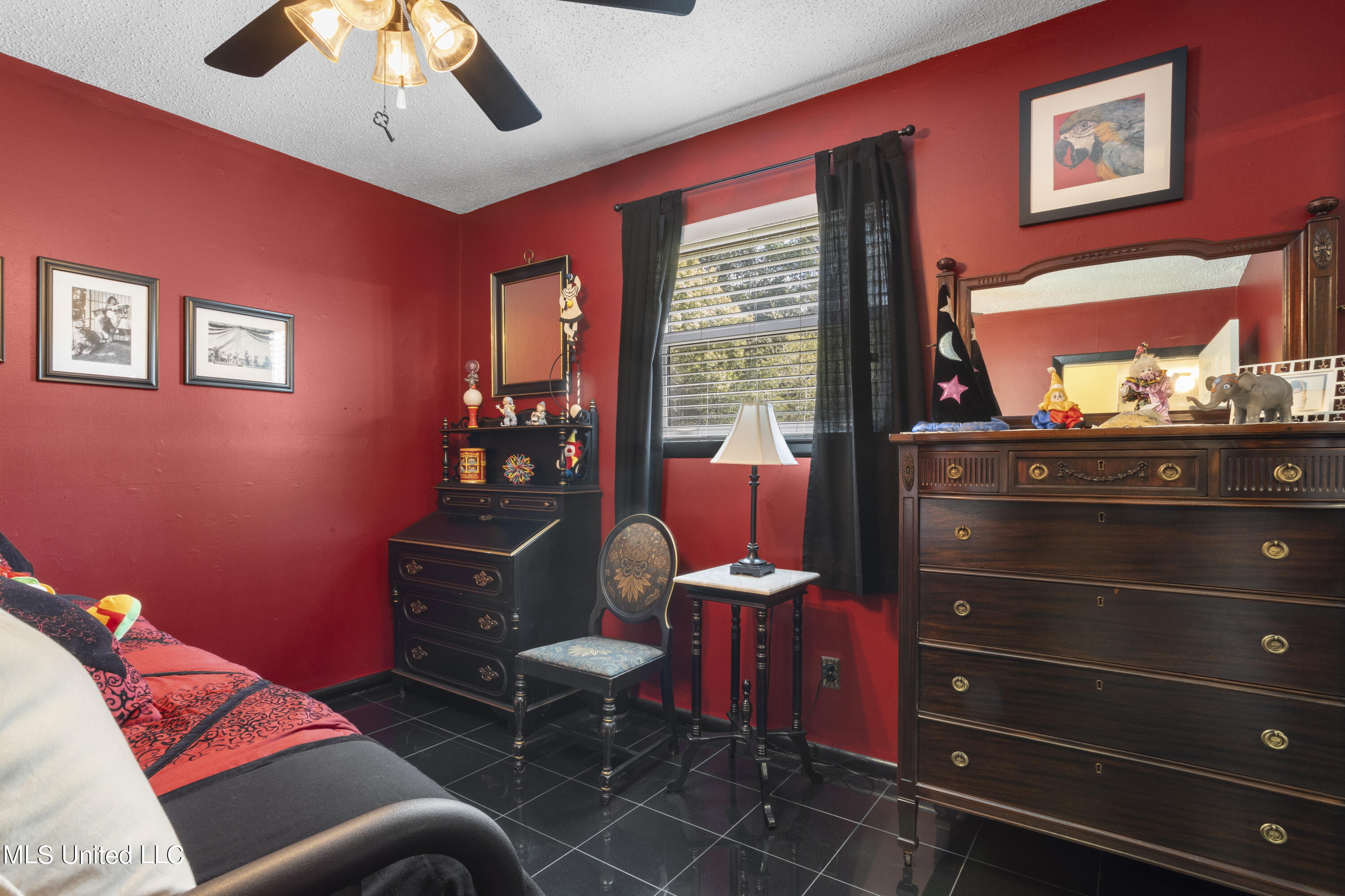 1107 Le Badine Court