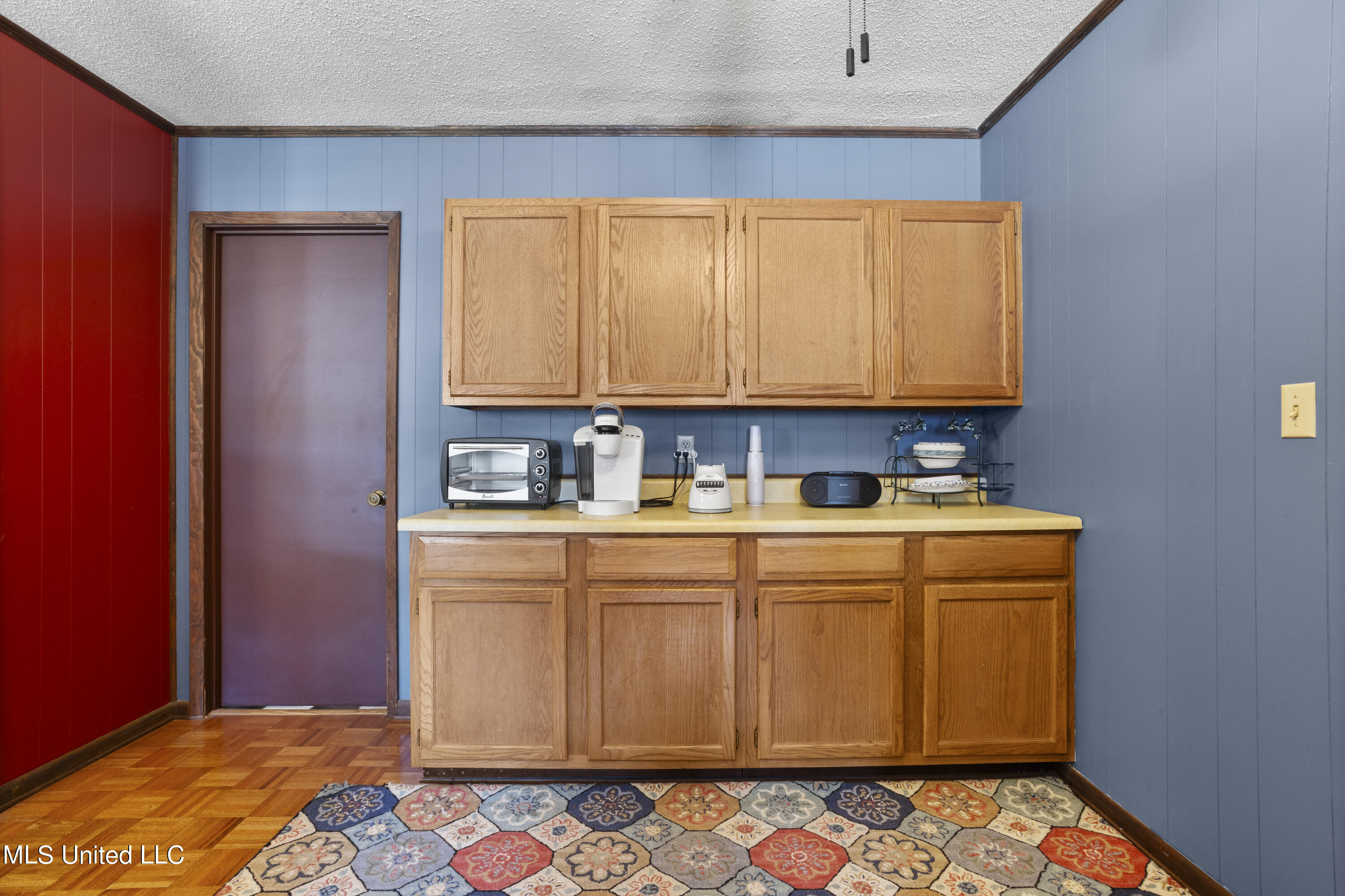 1107 Le Badine Court