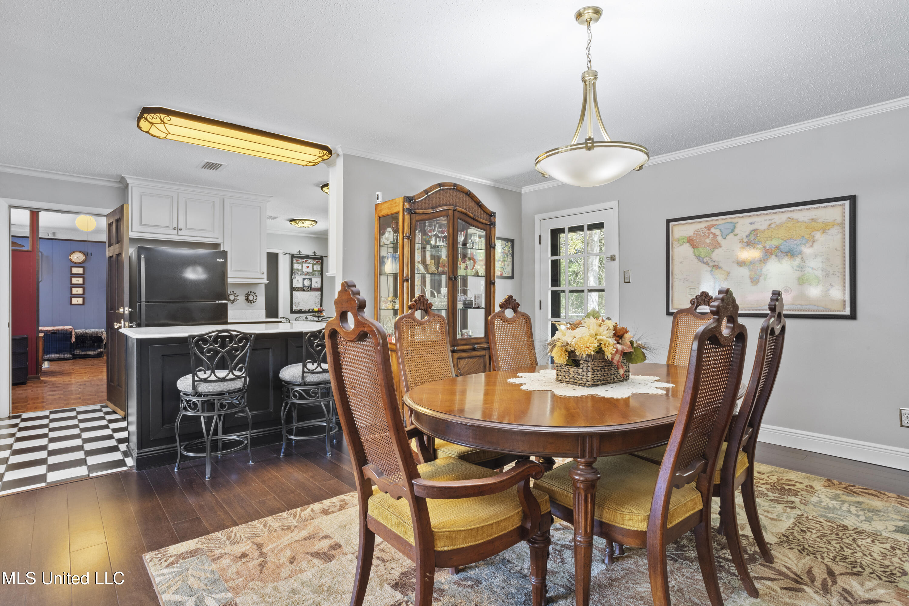 1107 Le Badine Court