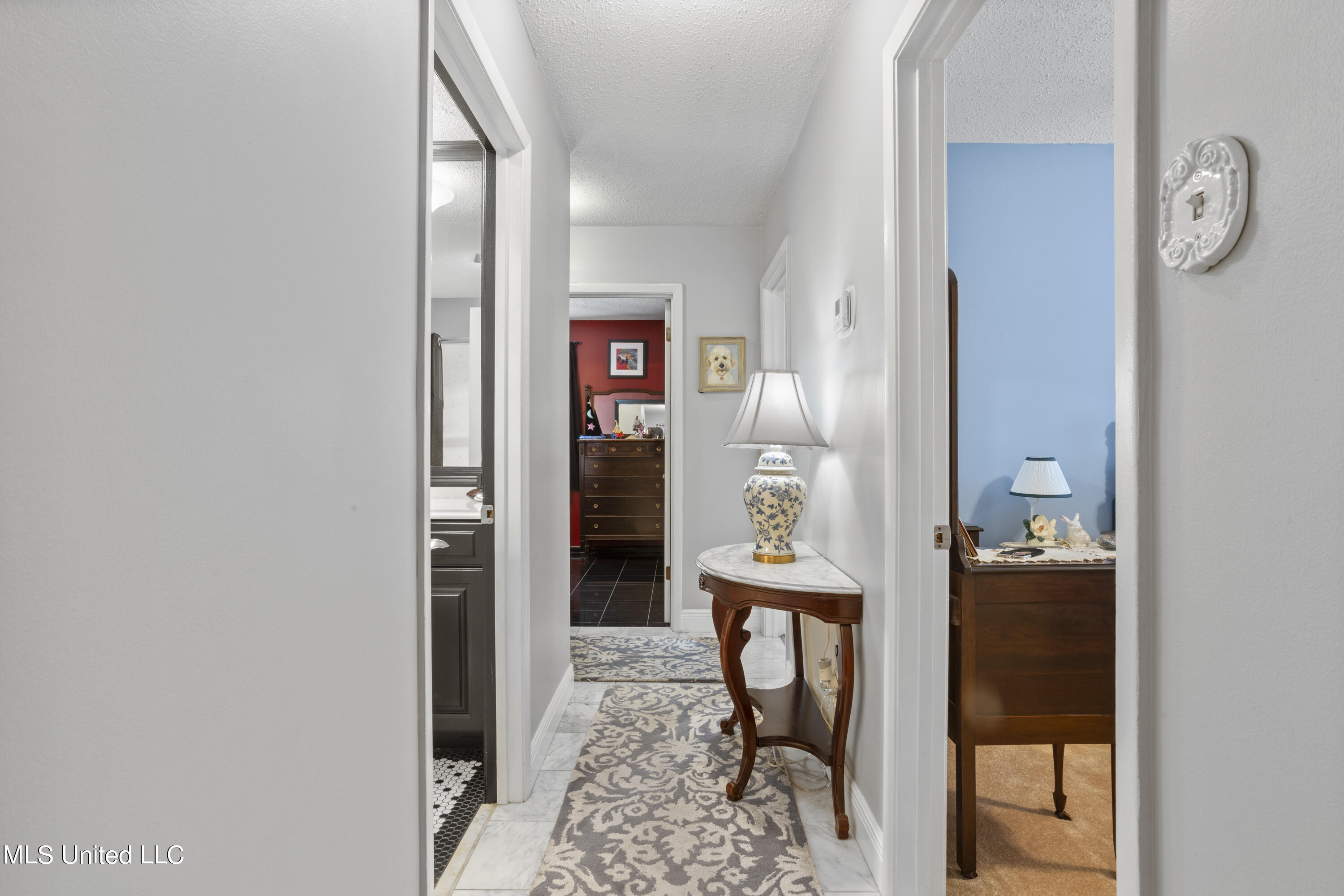 1107 Le Badine Court