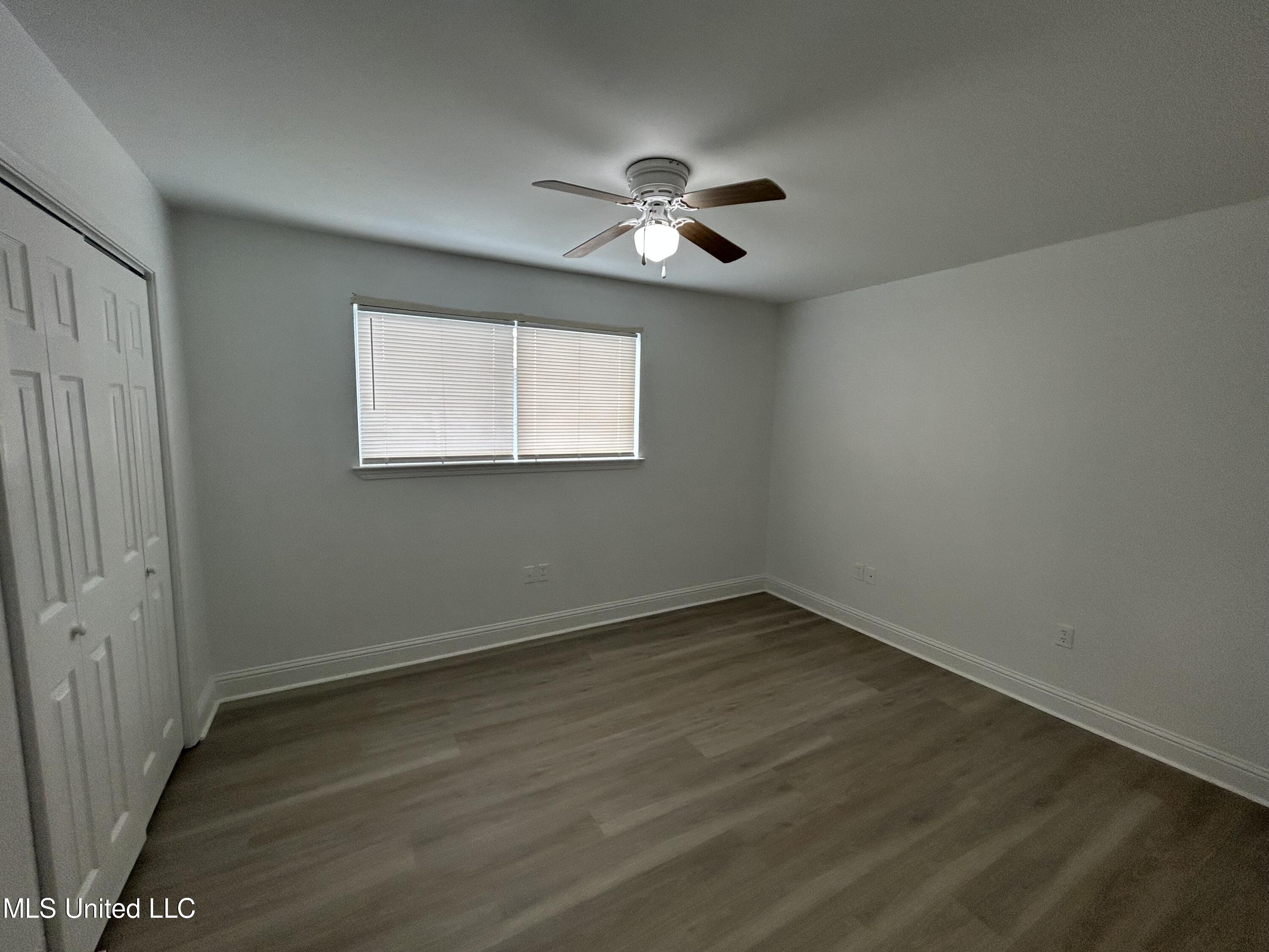 1664 Beach Boulevard, 108