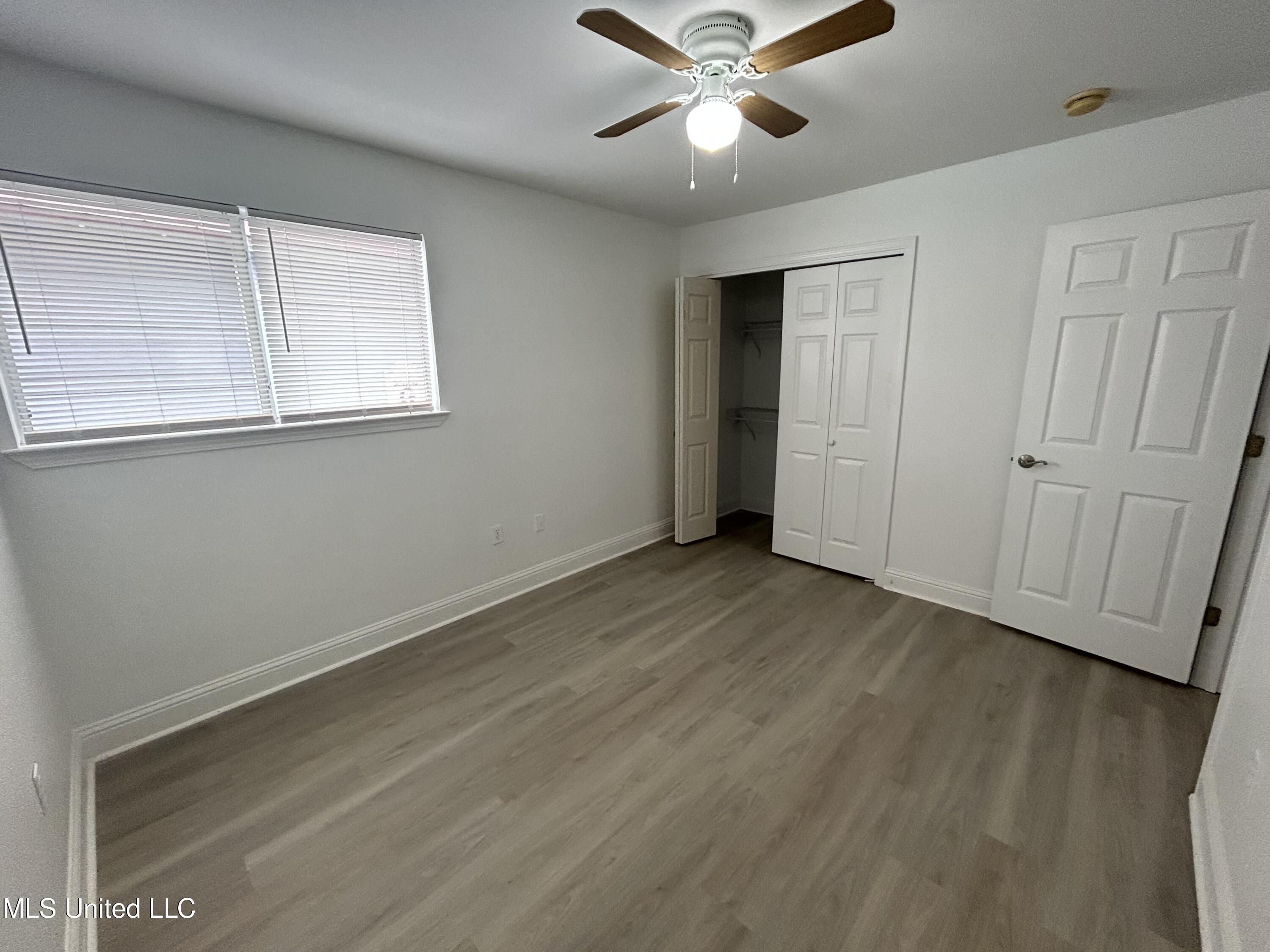 1664 Beach Boulevard, 108