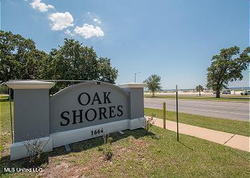 1664 Beach Boulevard, 108