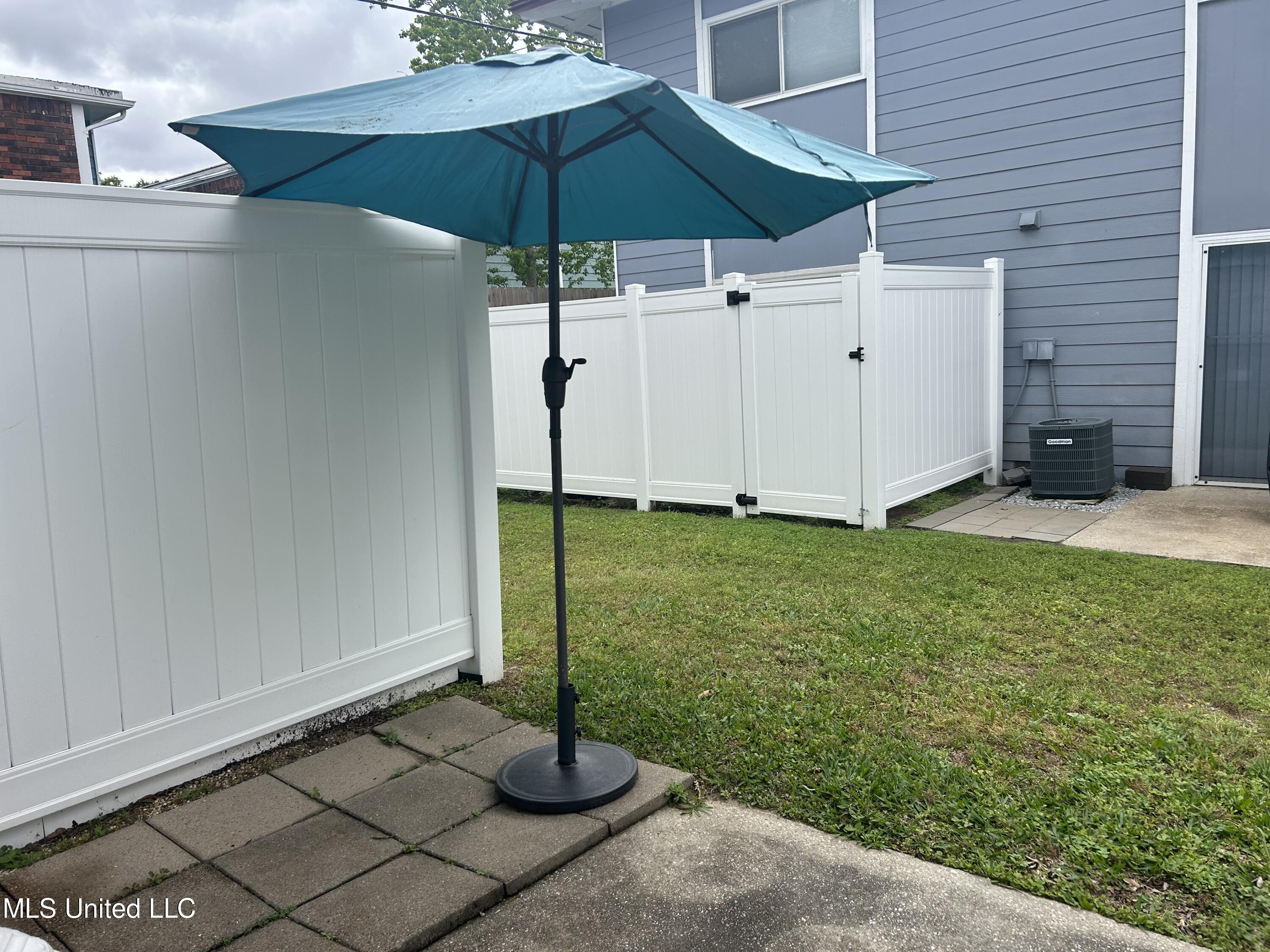 1664 Beach Boulevard, 108