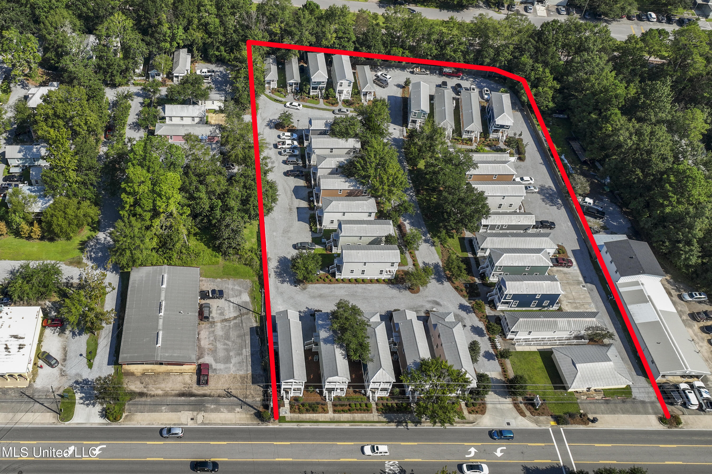2207 Government Street, 8
