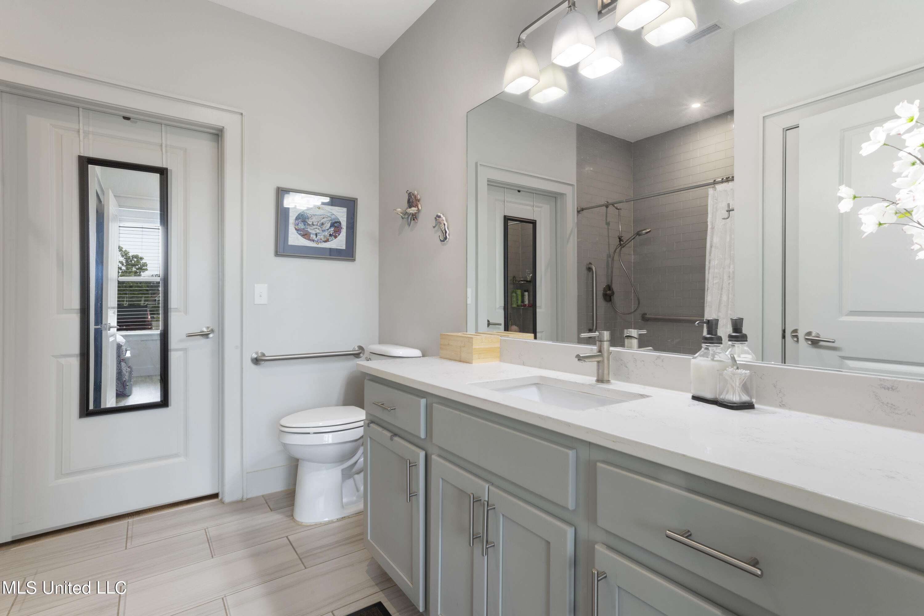 2501 Bienville #514 Boulevard, 514